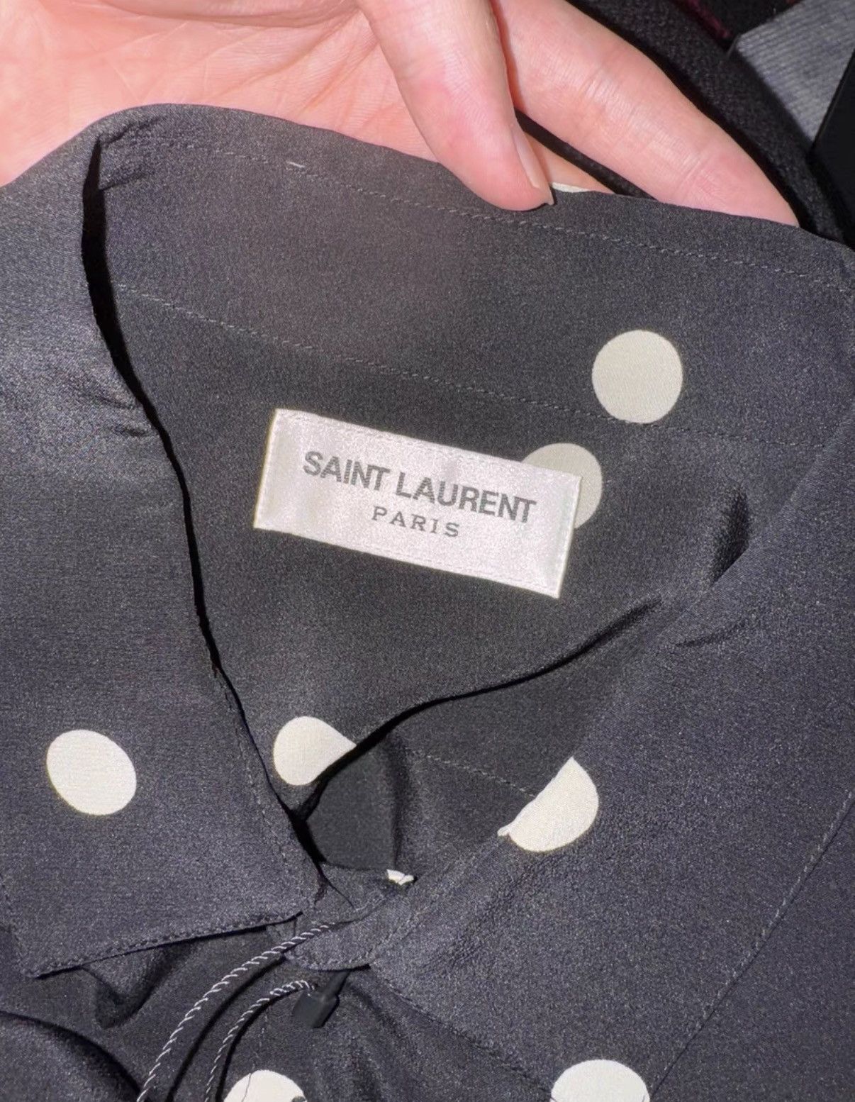 Saint Laurent Paris Saint Laurent 20FW Silk Black/White Large Polka Dot Shirt Size US L / EU 52-54 / 3 - 6 Thumbnail