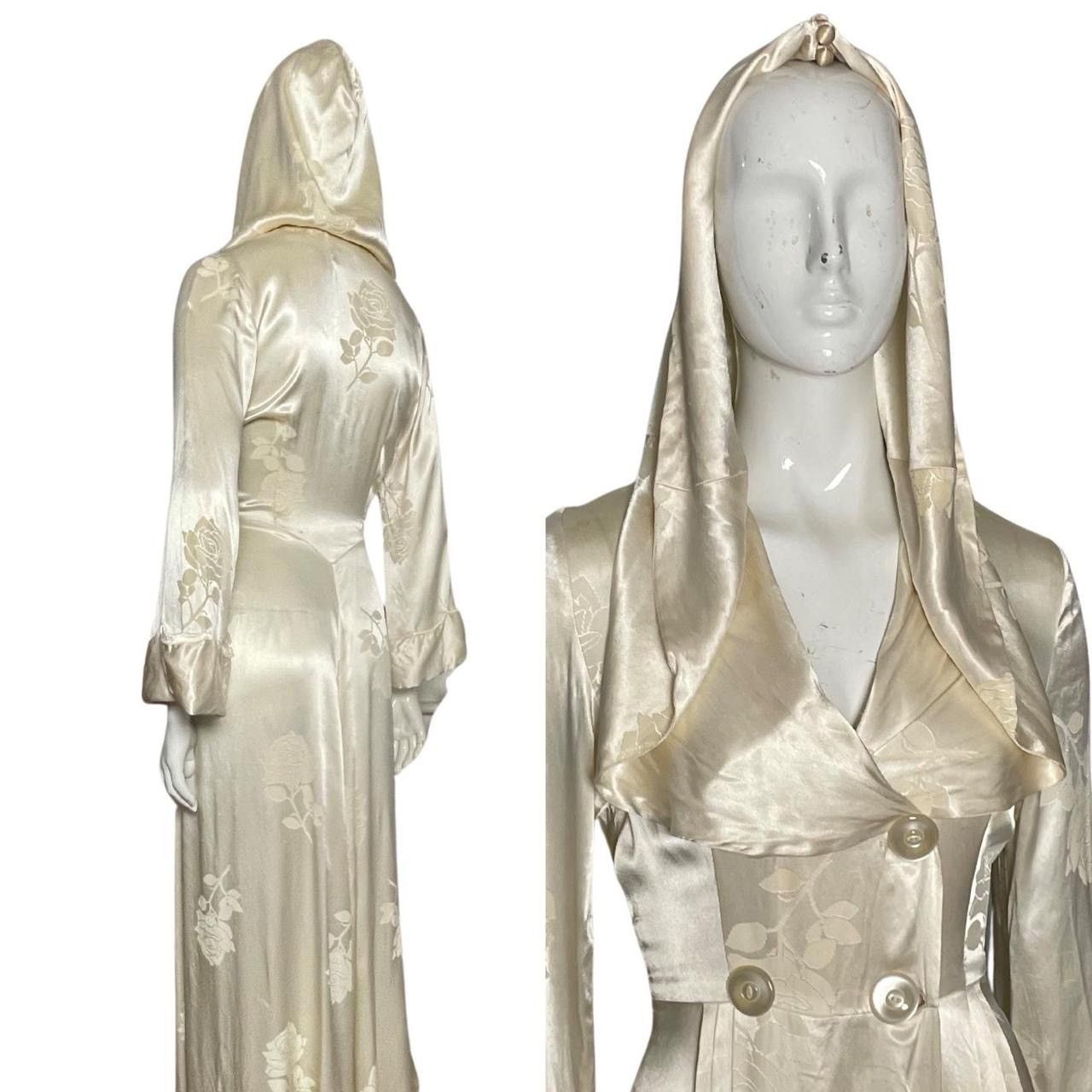 image of Vintage 1940S Silk Satin Hooded Bridal Gown Maxan in Cream, Women's (Size XS)