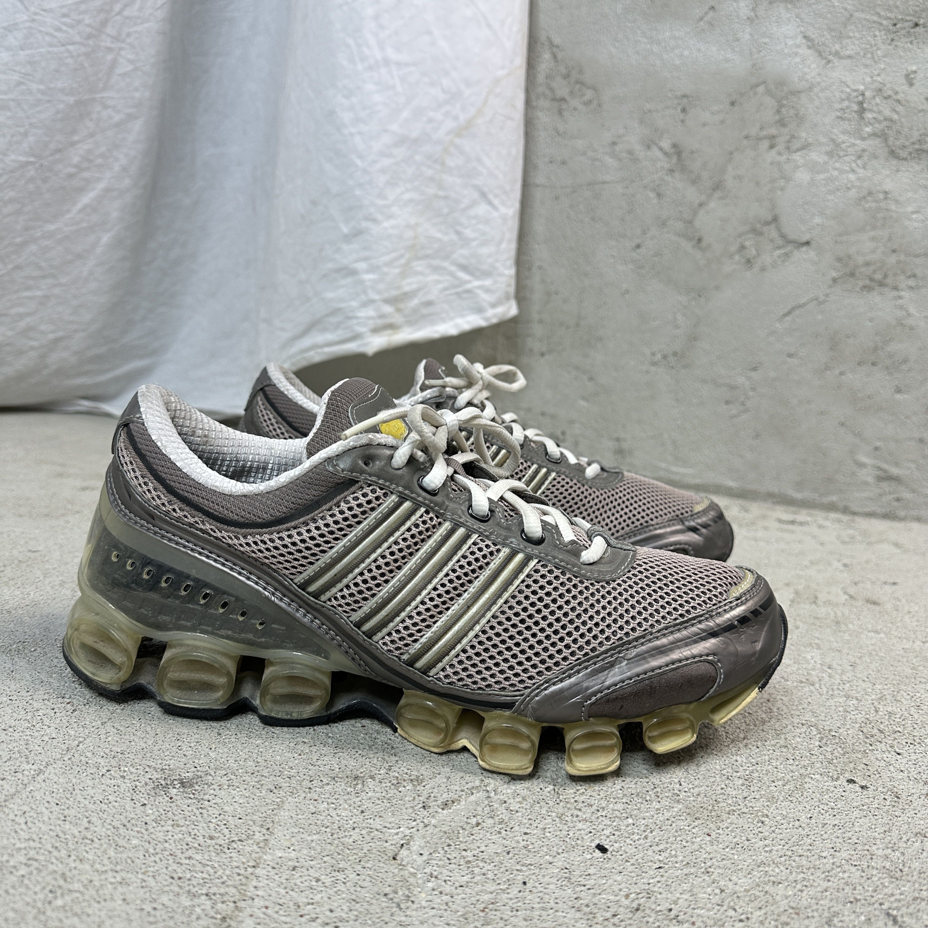 Adidas  Vintage Vintage Adidas Bounce Hip-Hop Y2K shoes | Grailed