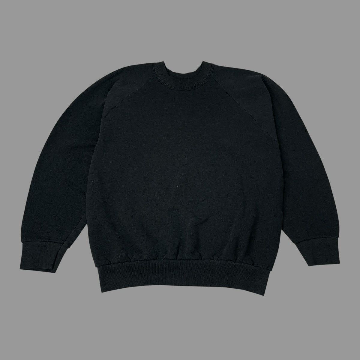 Vintage Vintage 90s fruit of the loom blank sweatshirt Size US M / EU 48-50 / 2 - 1 Thumbnail
