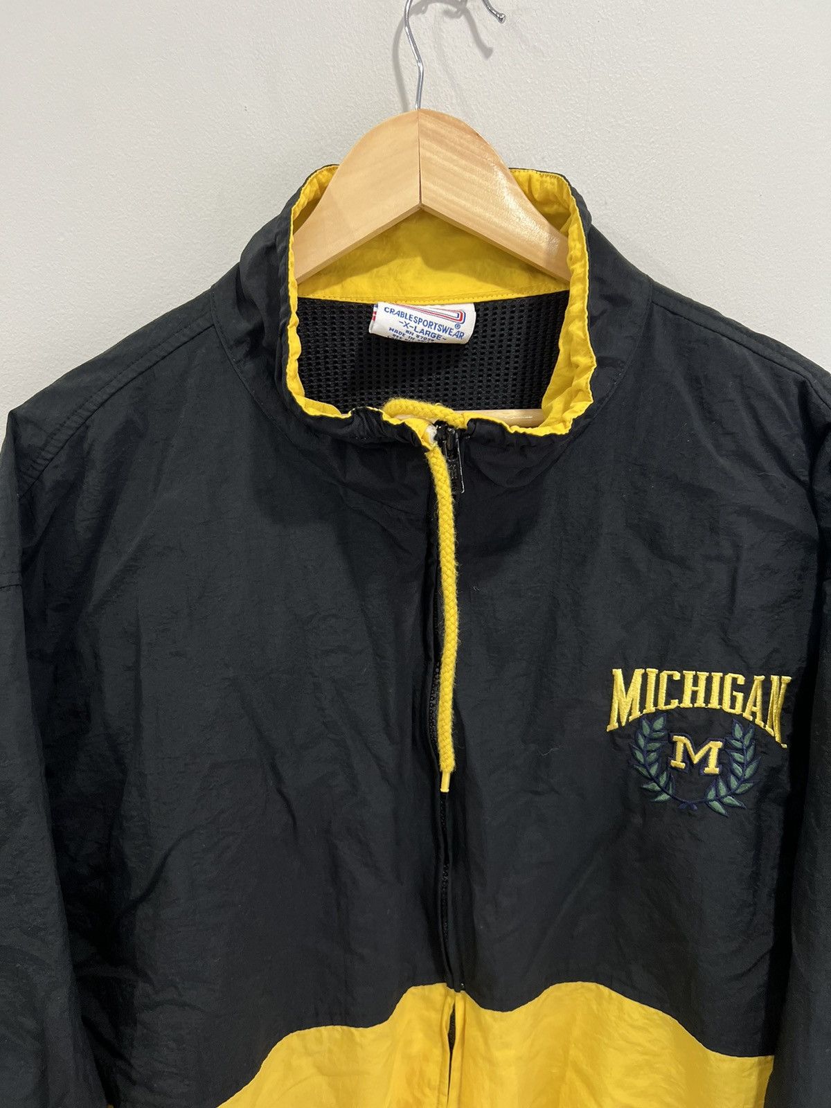 Vintage Vintage Michigan State Wolverines Jacket windbreaker Size US XL / EU 56 / 4 - 2 Thumbnail