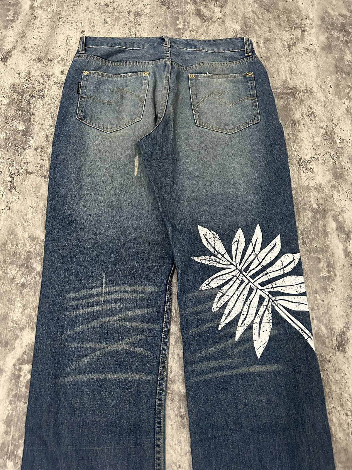 Body Glove × If Six Was Nine × Japanese Brand Japanese Brand Body Glove Distressed leaf Jeans Size US 32 / EU 48 - 7 Thumbnail