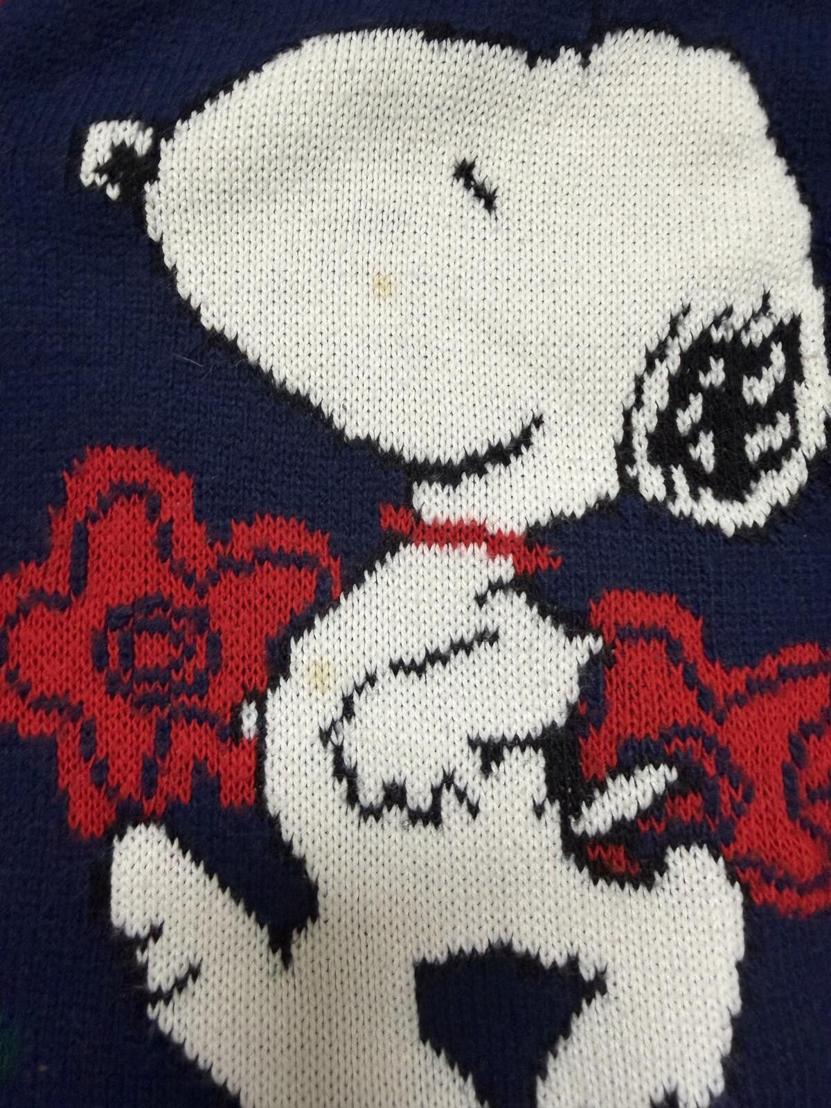 Snoop Dogg Vtg Peanuts Snoopy Sweater Vest Size ONE SIZE - 4 Thumbnail