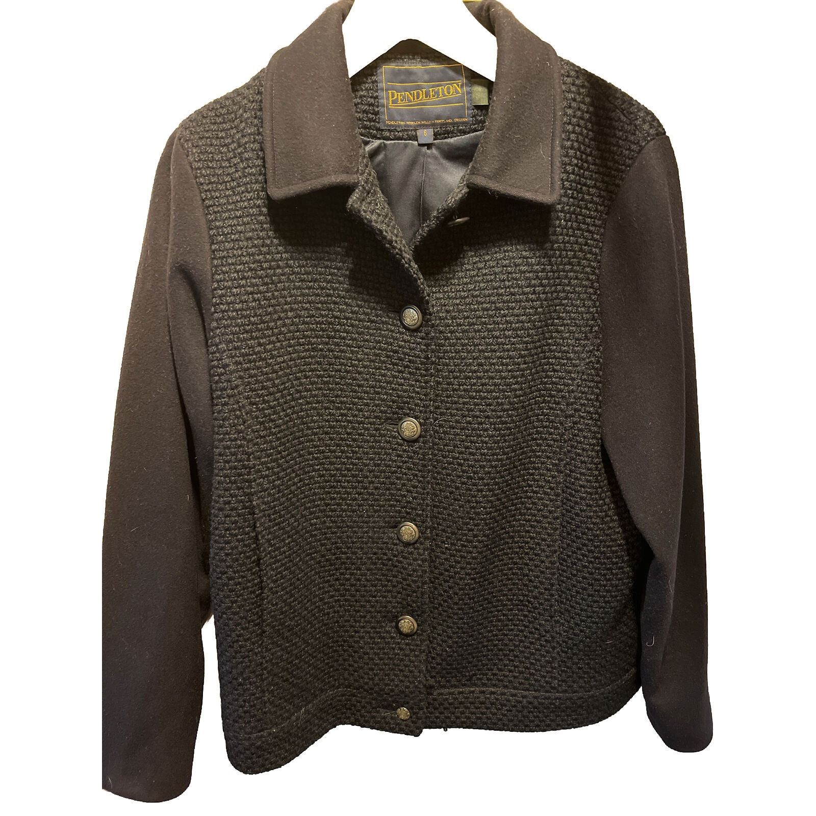 Pendleton Pendleton 100% V1rgin Wool Coat Vintage Women’s 6 Navy Coat Size M / US 6-8 / IT 42-44 - 1 Thumbnail