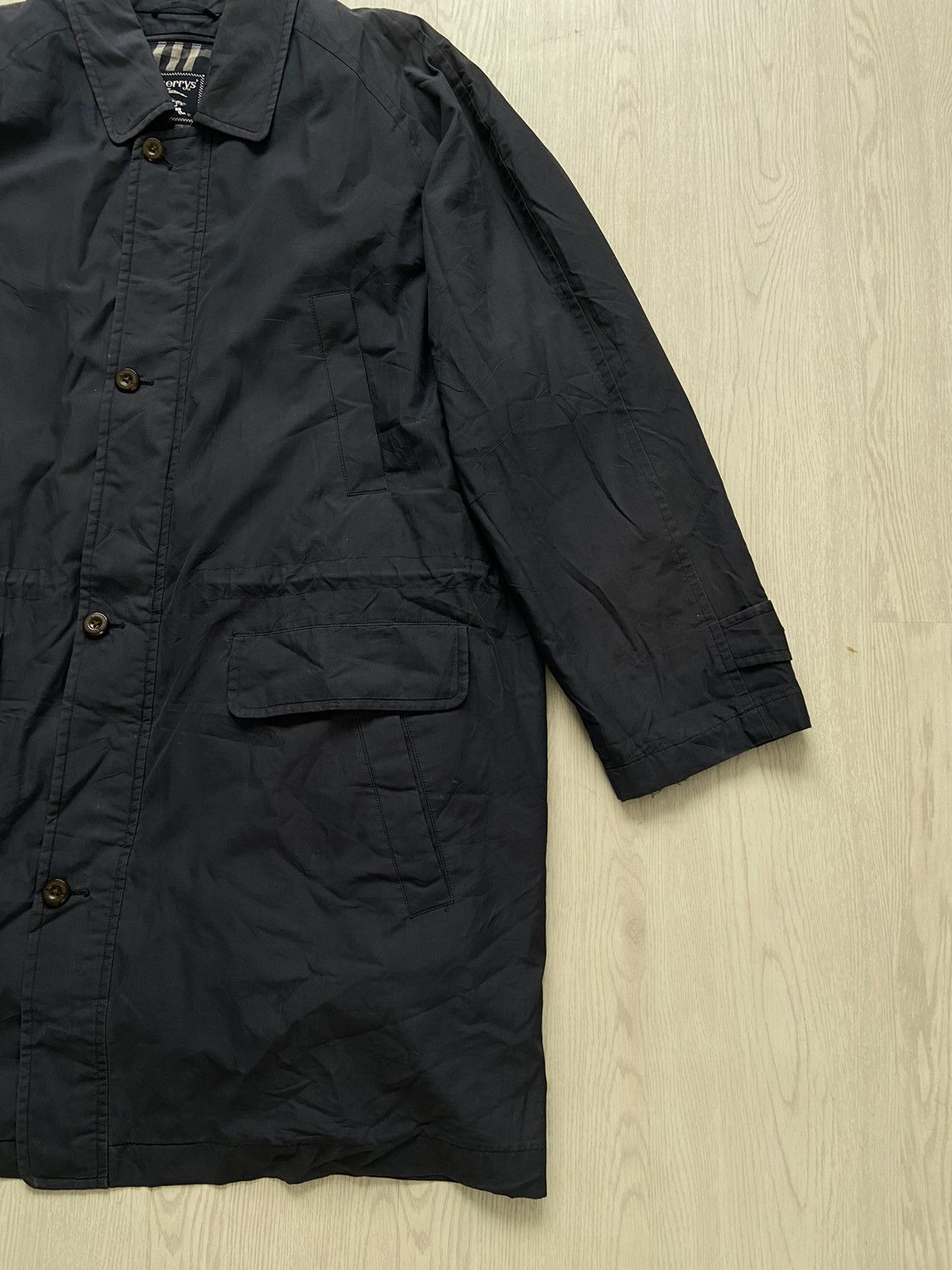 Burberry × Vintage Vintage Burberry’s Nova Checked Trench Coat Jacket Size US XL / EU 56 / 4 - 3 Thumbnail