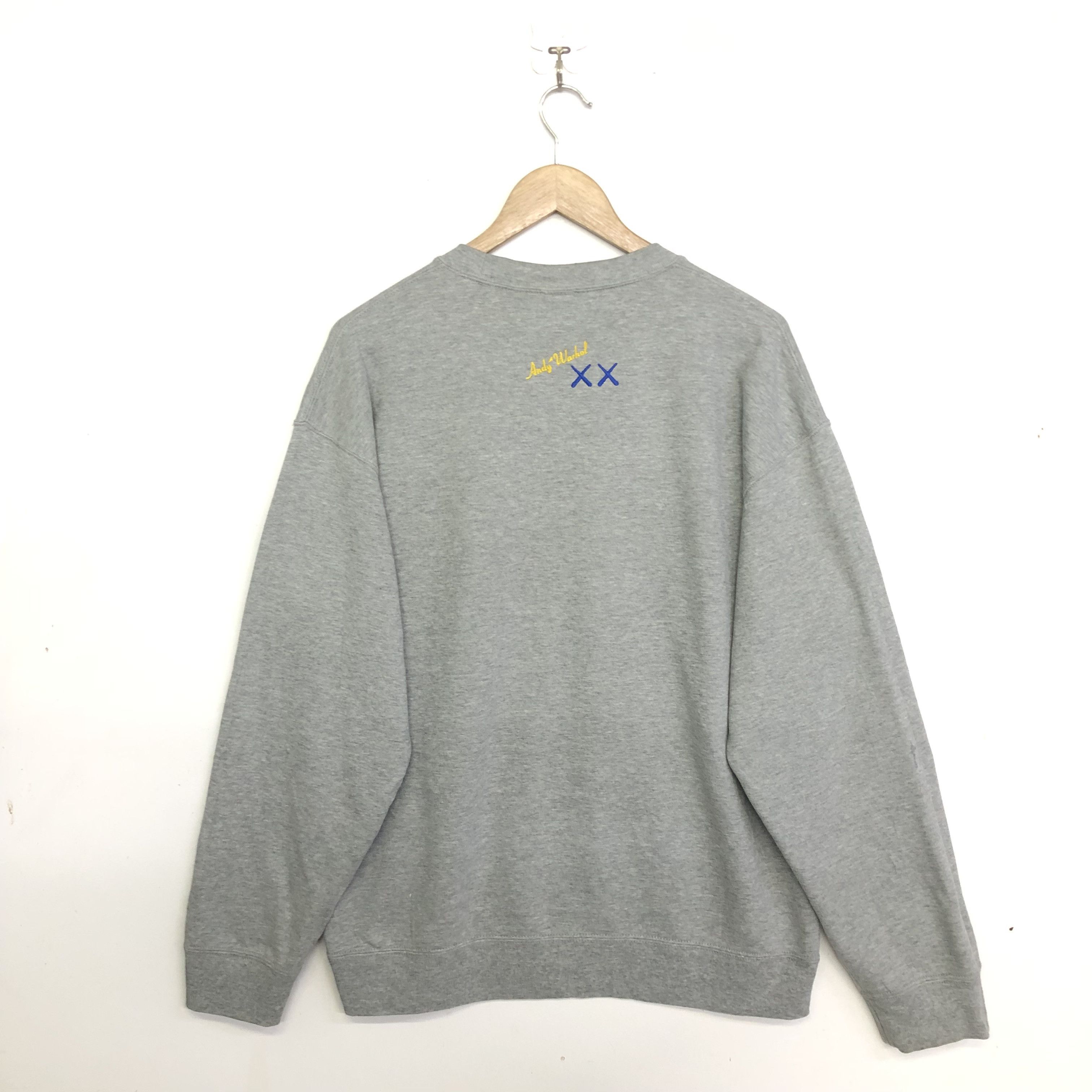Andy Warhol × Kaws × Uniqlo UNIQLO X KAWS + WARHOL BANANA ART GRAPHIC SWEATSHIRT Size US L / EU 52-54 / 3 - 5 Thumbnail