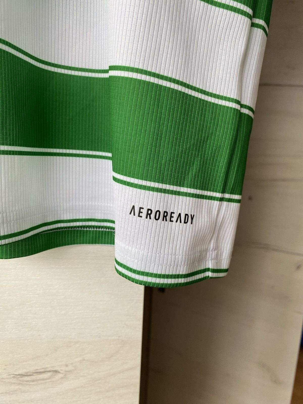Other Celtic Adidas Home Jersey GT4565 S MAGNERS Size US S / EU 44-46 / 1 - 3 Thumbnail