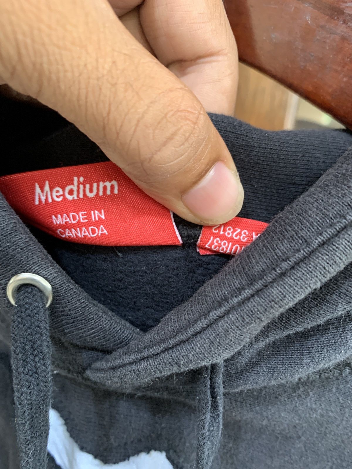 Supreme 🔥SOLD🔥Supreme Logo S Reflective Custom Size US M / EU 48-50 / 2 - 7 Thumbnail