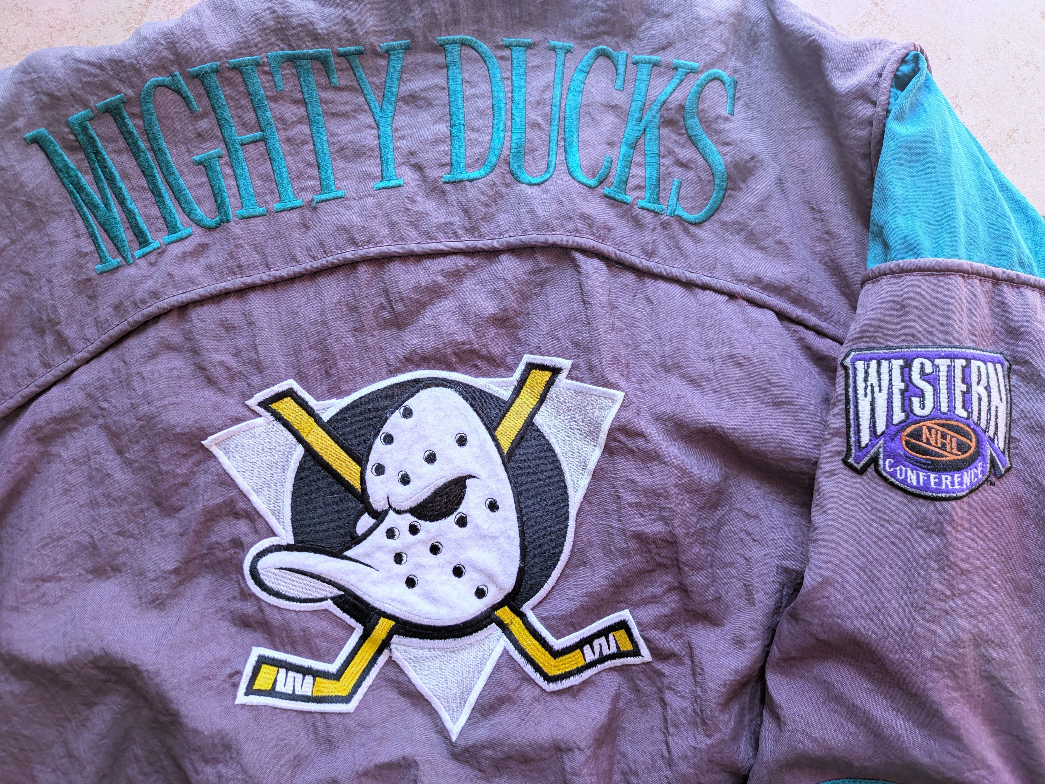 Starter Anaheim Mighty Ducks 90s NUTMEG bomber M NHL vintage Size US M / EU 48-50 / 2 - 1 Thumbnail