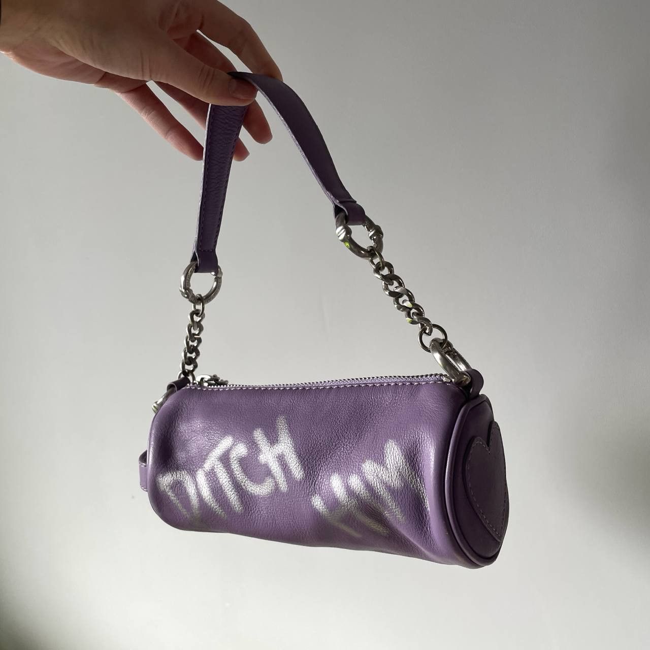 Juicy Couture VINTAGE Y2K JUICY COUTURE RARE LEATHER MINI BAG DITCH HIM Size ONE SIZE - 1 Thumbnail