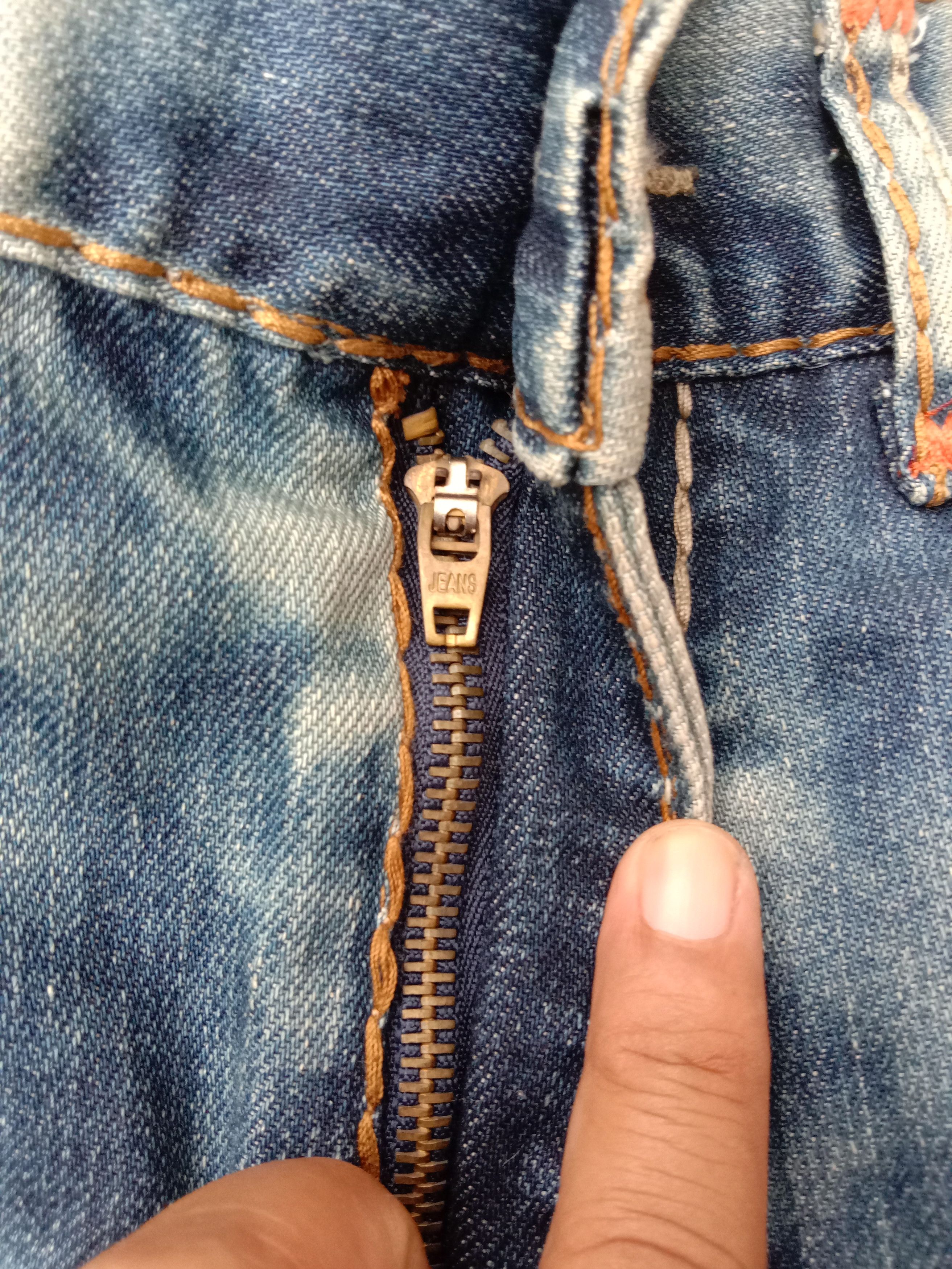 True Religion × Vintage Vintage True Religion Acid Wash Billy Giant Big T Short Pant Size US 33 - 7 Thumbnail