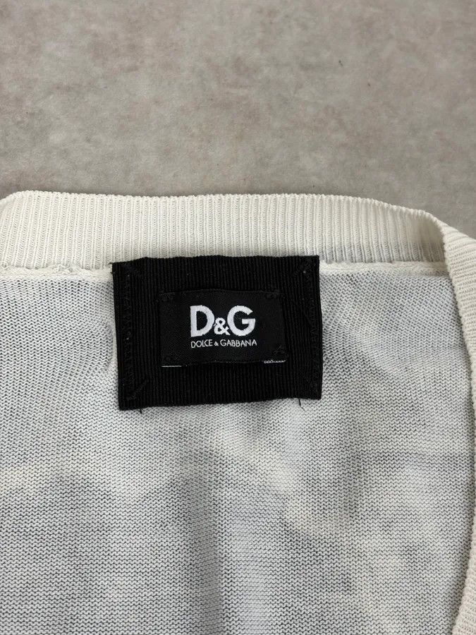 Dolce & Gabbana 2000s Dolce & Gabbana Grey Abstract Trompe L’œil V-Neck Sweater Size US M / EU 48-50 / 2 - 10 Thumbnail