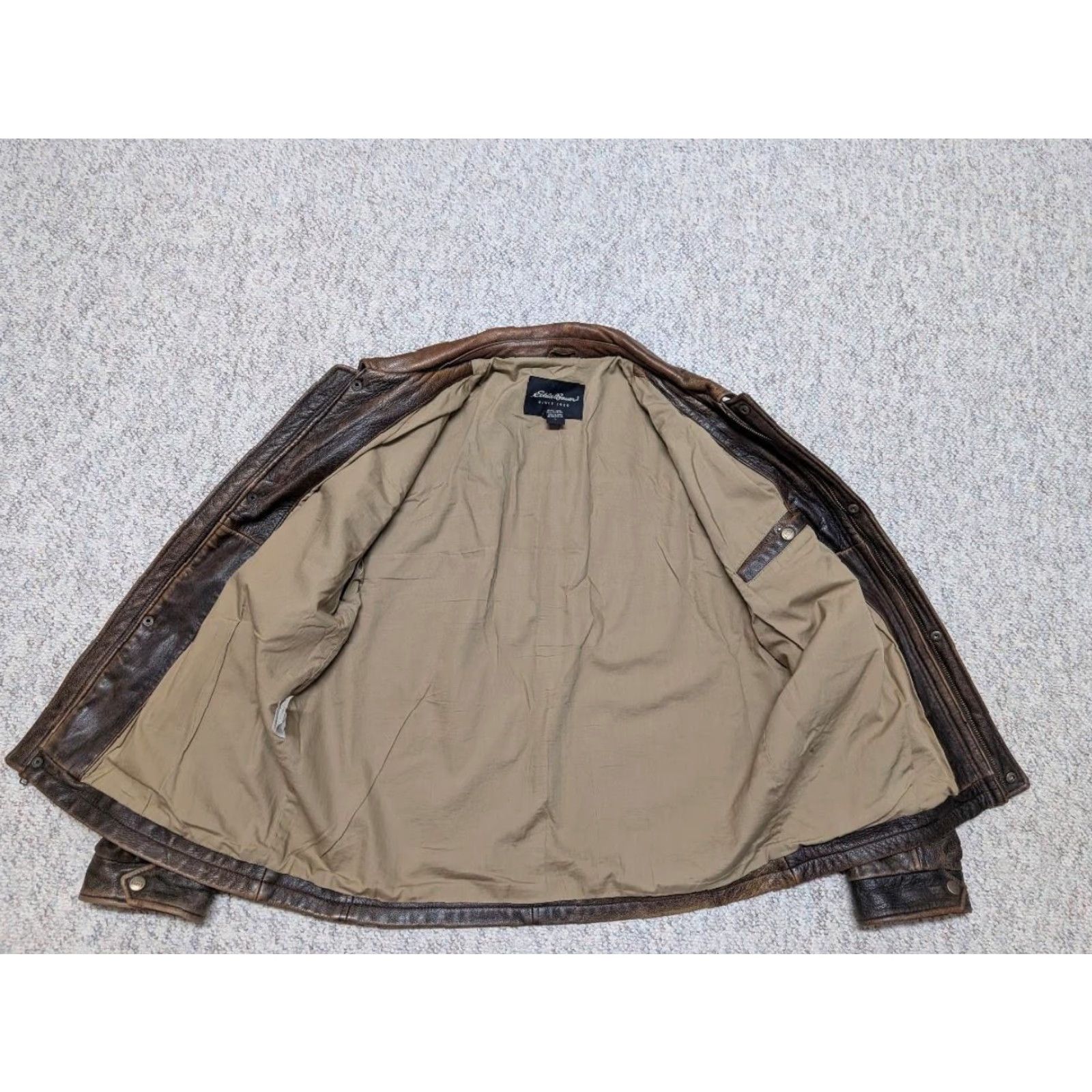 Eddie Bauer VINTAGE Eddie Bauer Motorcycle Jacket Men L Brown Leather 44 Patina Broken-in Mad Max 44 Size US L / EU 52-54 / 3 - 7 Thumbnail