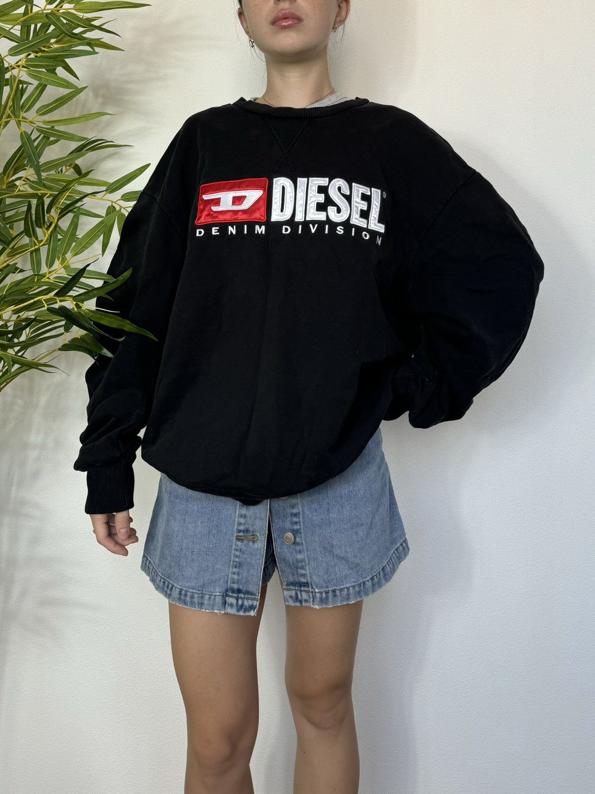 Diesel VINTAGE DIESEL BIG LOGO WMNS SWEATSHIRT Size L / US 10 / IT 46 - 2 Thumbnail