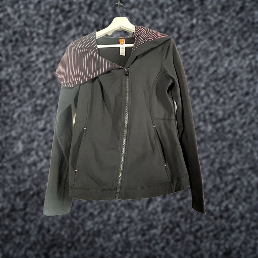 Vintage Lucy Womens Jacket /Cowl Neck Asymmetric Zip Up with Pockets Small Black Stripe Winter Jacket - XS? Size S / US 4 / IT 40 - 1 Thumbnail