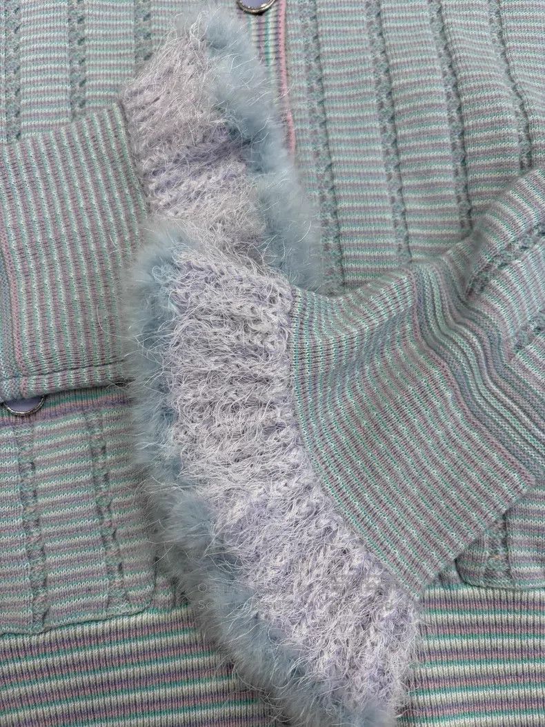 Chanel Chanel Blue woollen sleeve knitted cardigan coat Size S / US 4 / IT 40 - 4 Thumbnail