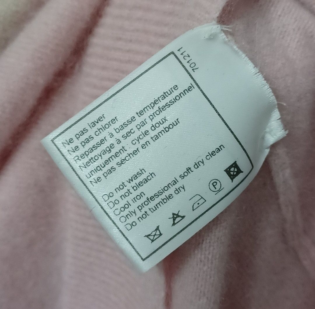 Chanel Chanel Cashmere sweater top Cruise 2004 Collection Size S / US 4 / IT 40 - 8 Thumbnail