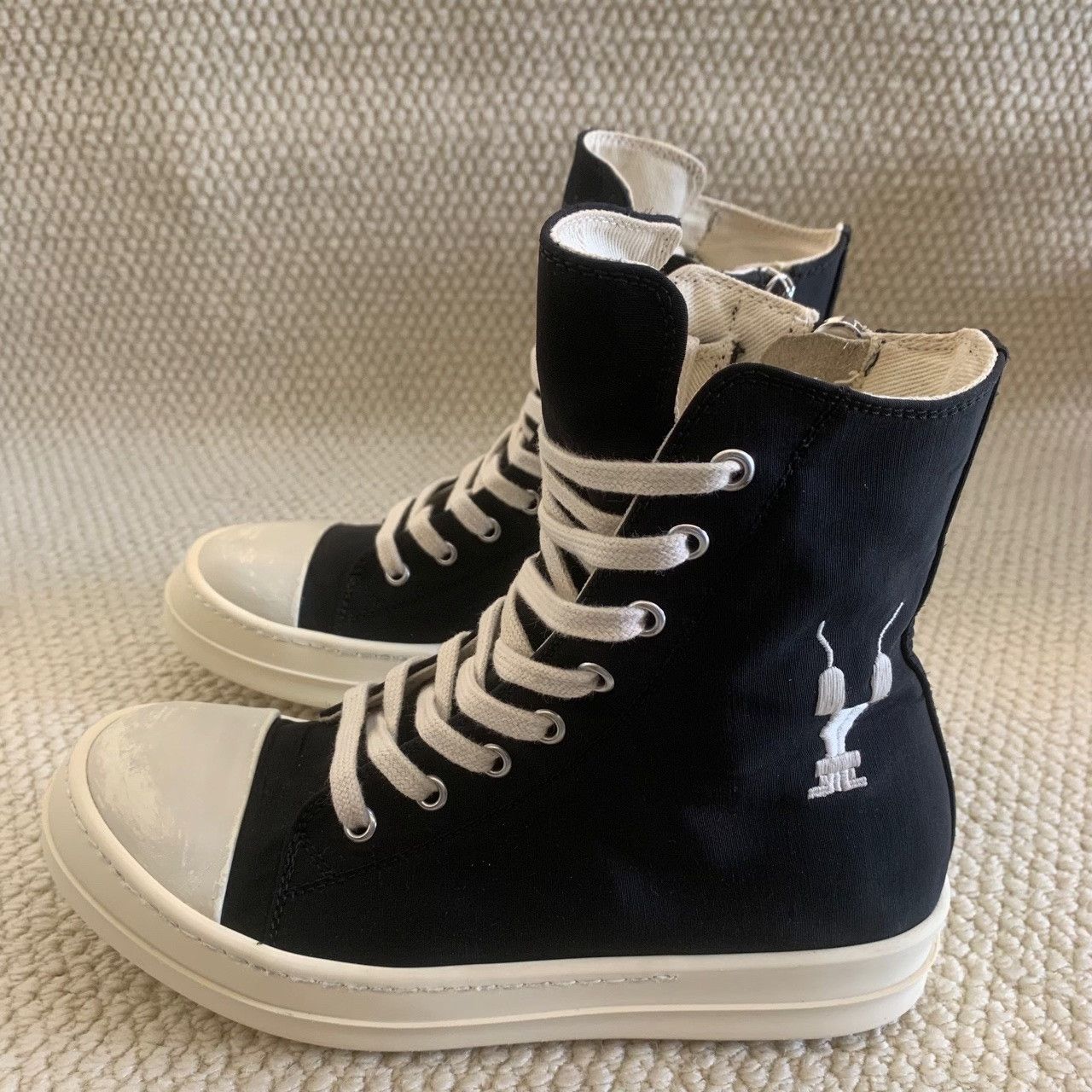Rick Owens Rick Owens Canvas Lowtop Sneakers us_6-5 Women Size US 6.5 / IT 36.5 - 1 Thumbnail
