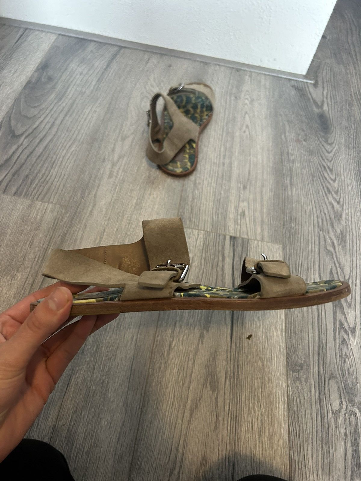 Louis Vuitton Louis Vuitton Camo Sandals Size US 9 / EU 42 - 5 Thumbnail