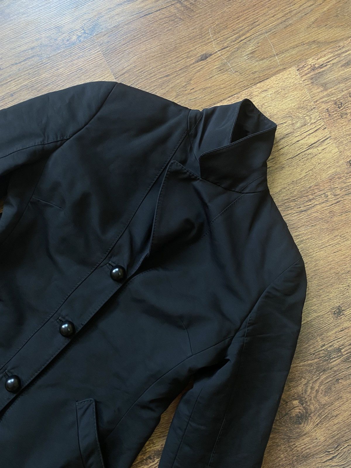 Versace × Versace Jeans Couture × Vintage Versace jeans couture Woman coat Size S / US 4 / IT 40 - 4 Thumbnail