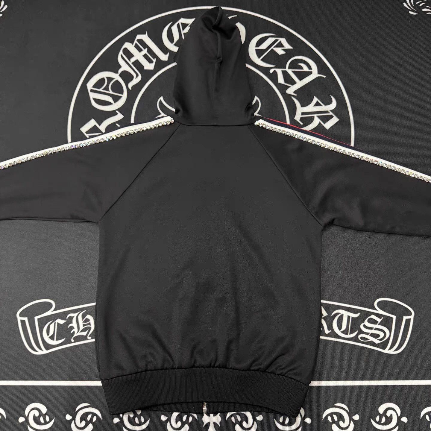 Gucci GUCCI Crystal Embellished Black Zip-Up Jacket Q10 Size US XS / EU 42 / 0 - 6 Thumbnail