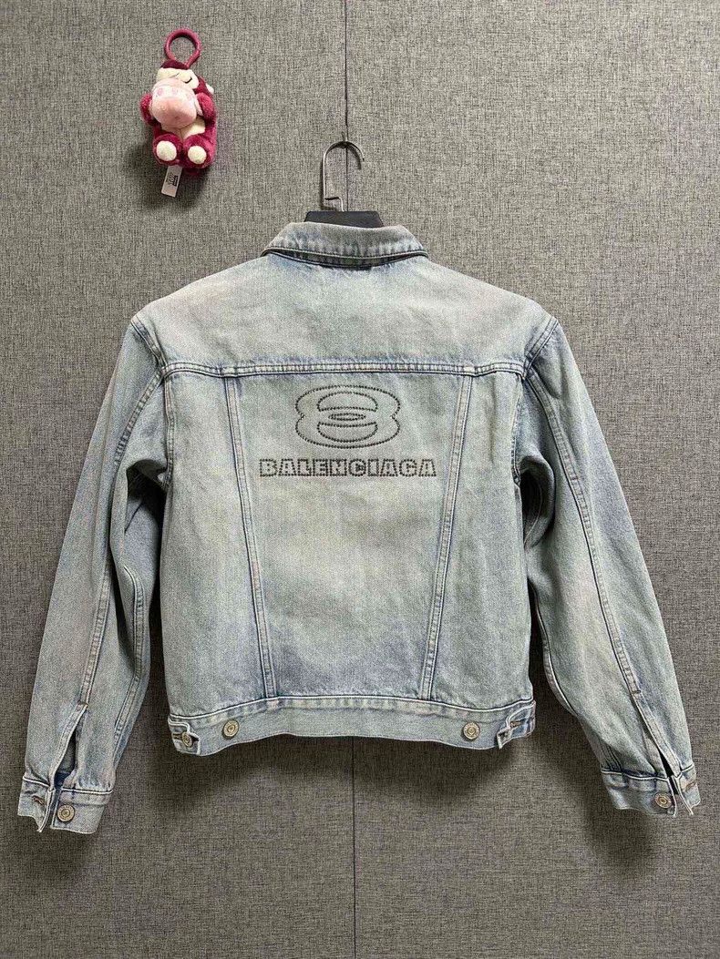 Balenciaga Balenciaga size 38 Collar Solid Fit Buttoned Long Sleeve J Size S / US 4 / IT 40 - 2 Thumbnail