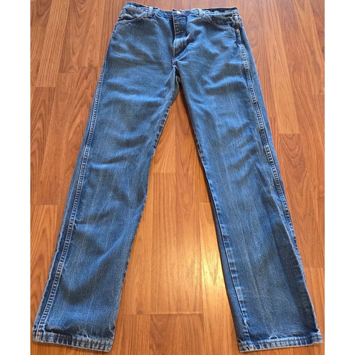 Wrangler Wrangler Blue Jeans - Men's 36 x 36 - Great Condition! Size US 36 / EU 52 - 3 Thumbnail