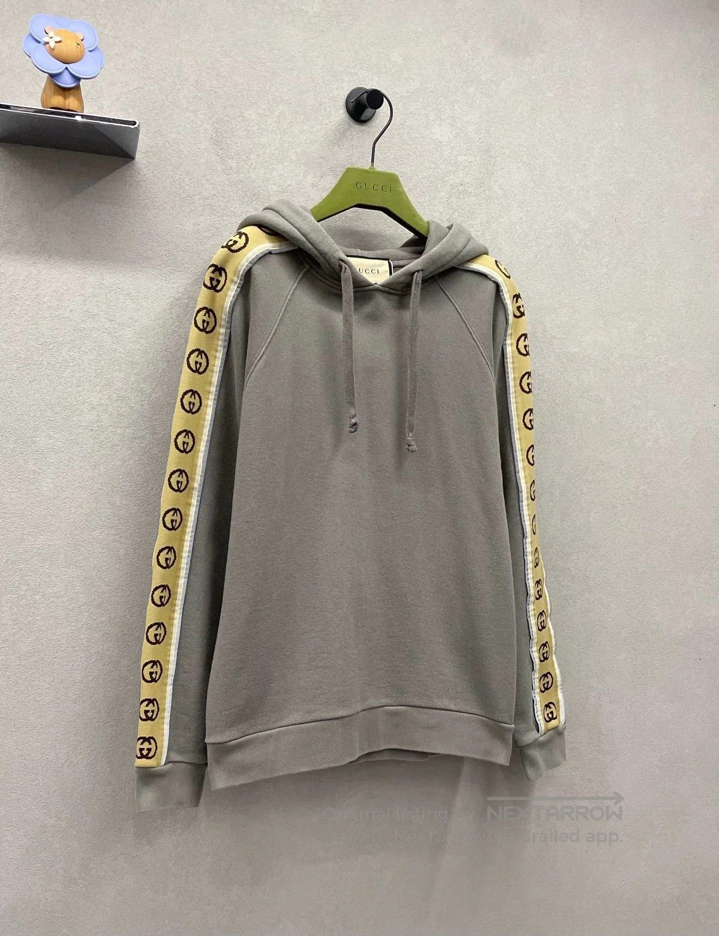 Gucci gucci gray brown hooded sweatshirt size xs. Size US XS / EU 42 / 0 - 3 Thumbnail