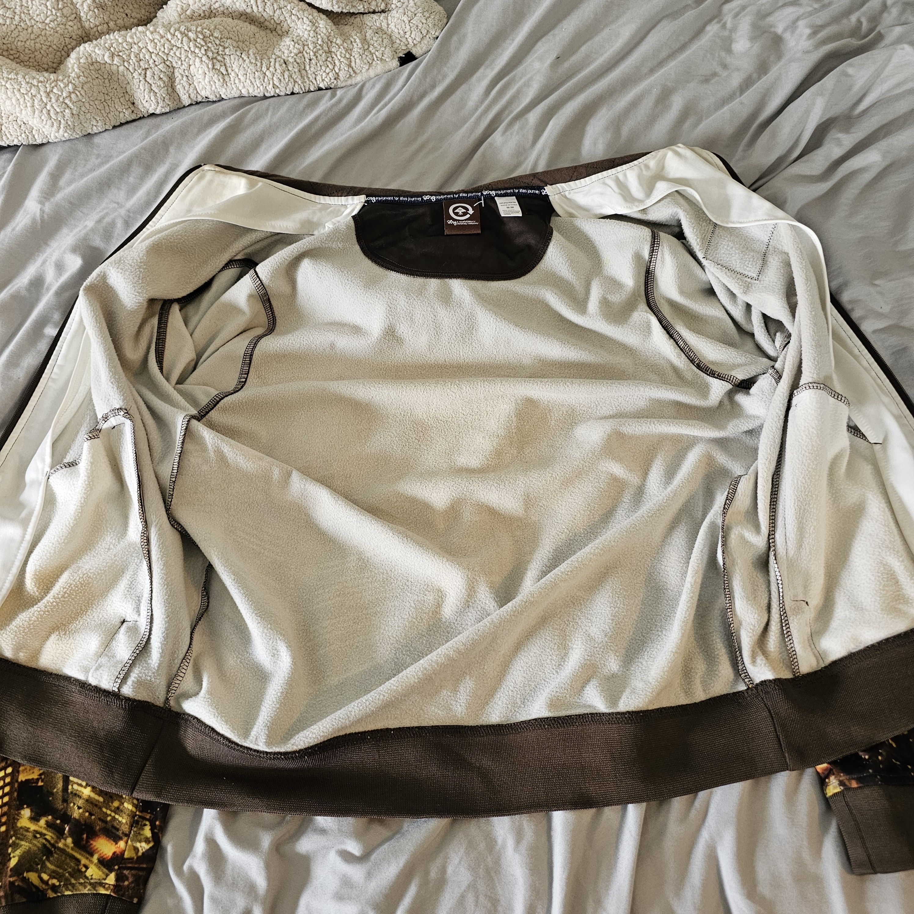 LRG lrg tokyo skyline hoodie vintage 2007 limited full zip Size US M / EU 48-50 / 2 - 3 Thumbnail