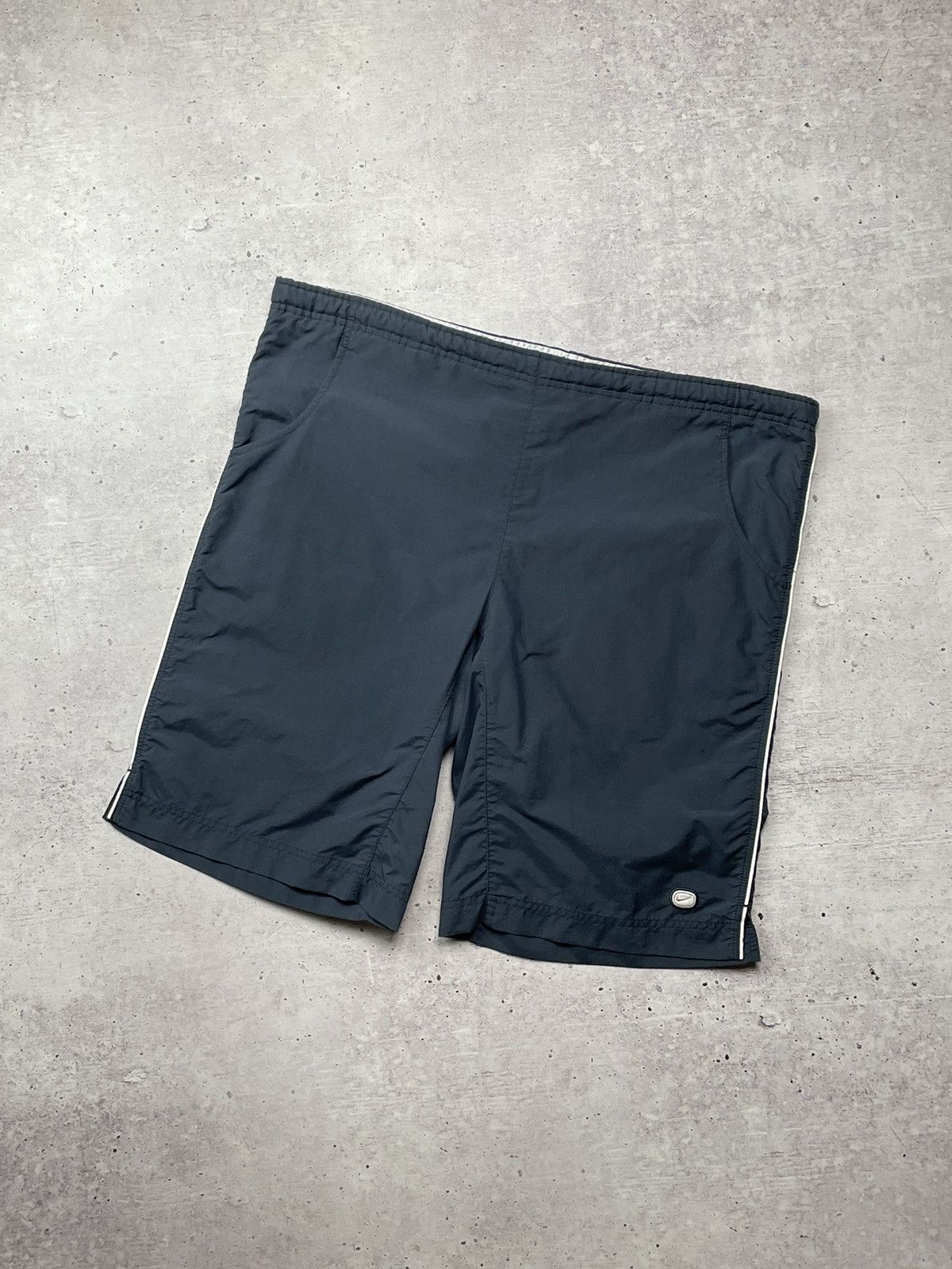 Nike × Vintage Vintage Nike Bog Logo Y2k Shorts Size M Size US 32 / EU 48 - 4 Thumbnail