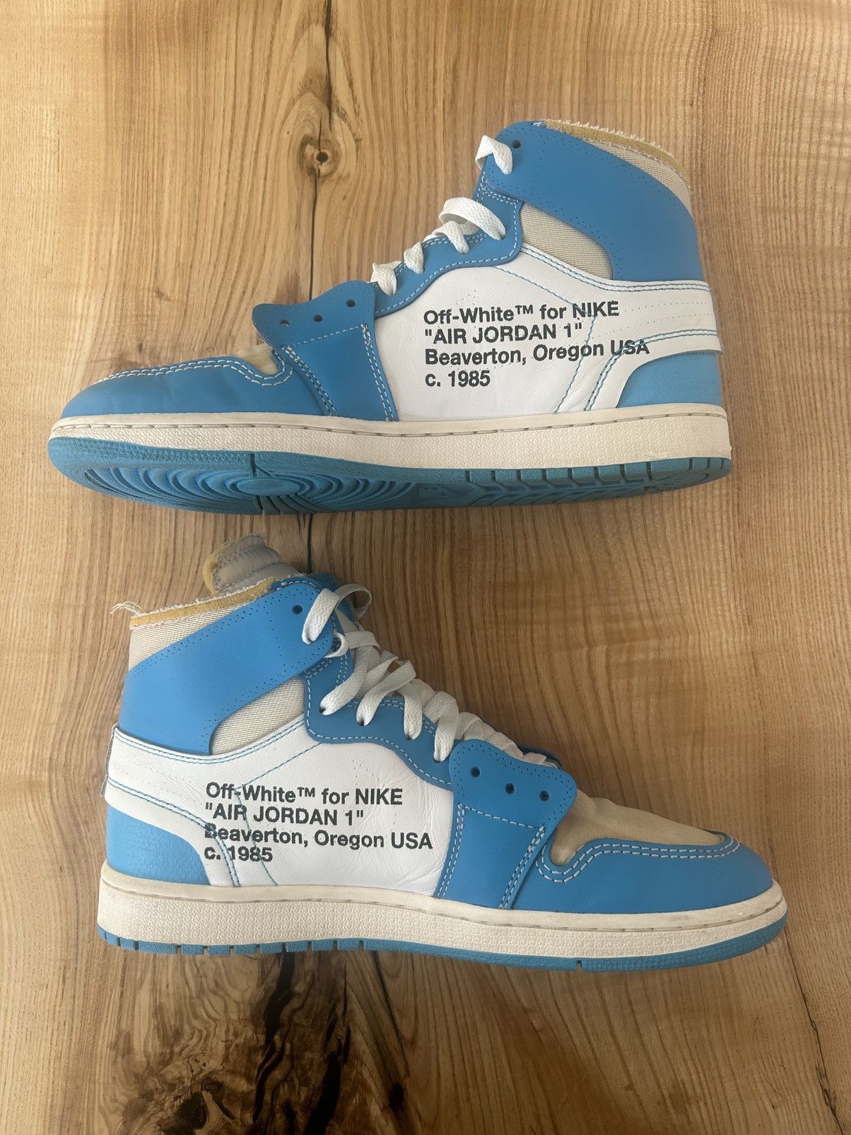 Jordan Brand Off-White x Air Jordan 1 Retro High OG ‘UNC’ Size US 10.5 / EU 43-44 - 2 Thumbnail