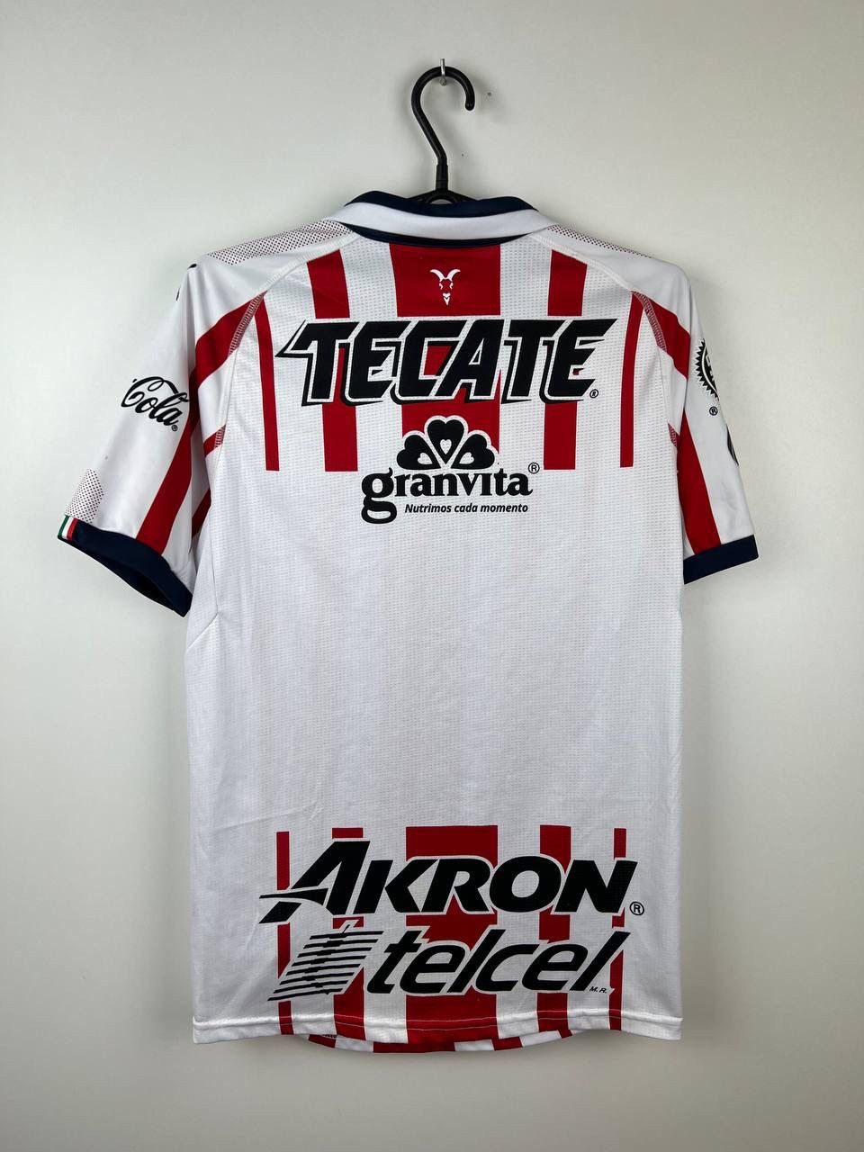 Puma Chivas de Guadalajara Puma 2018-19 jersey t-shirts size S Size US S / EU 44-46 / 1 - 2 Thumbnail