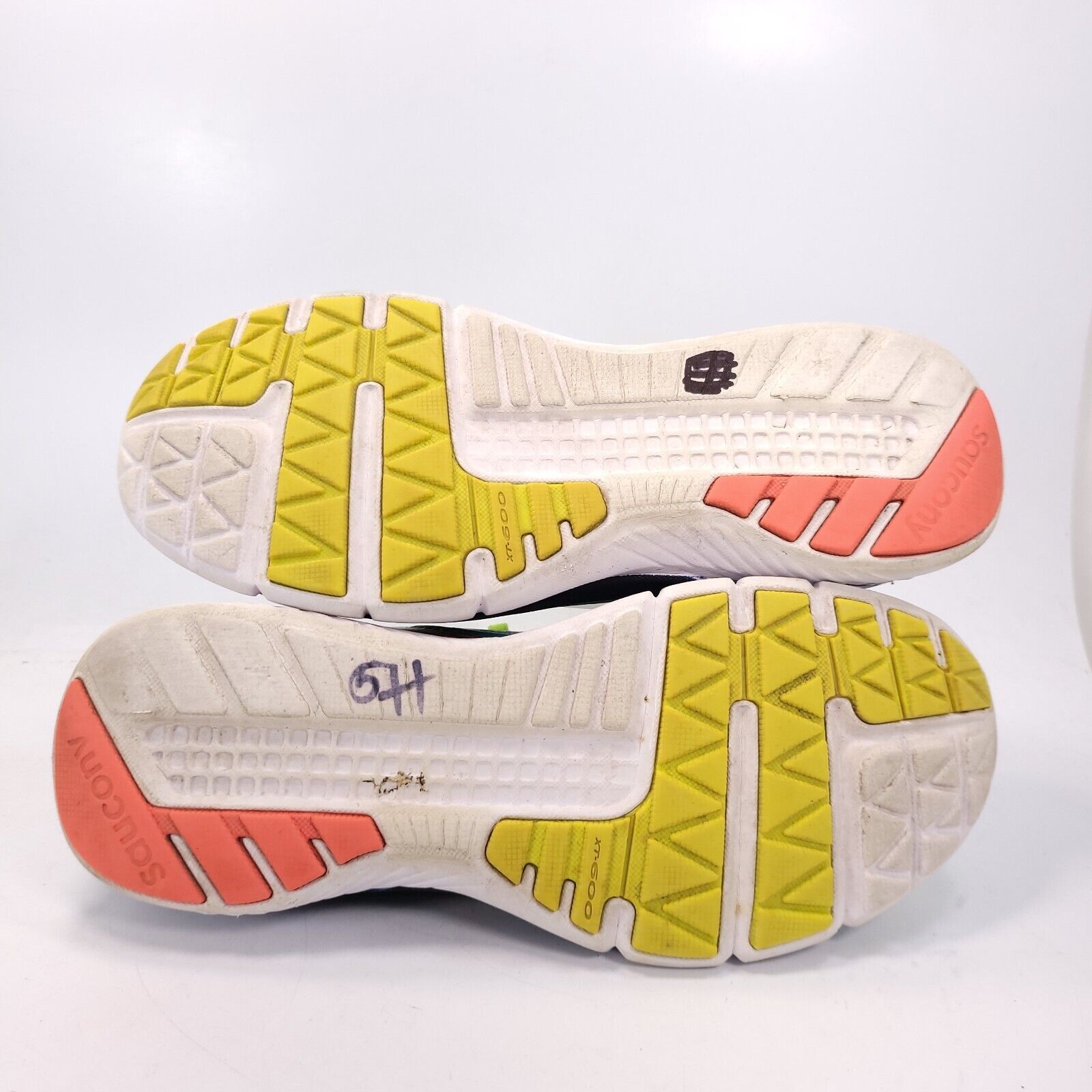 Saucony Saucony Velocity RN Shoe Women Size 9.5 S15265-1 Blue Yellow Size US 9.5 / IT 39.5 - 7 Thumbnail