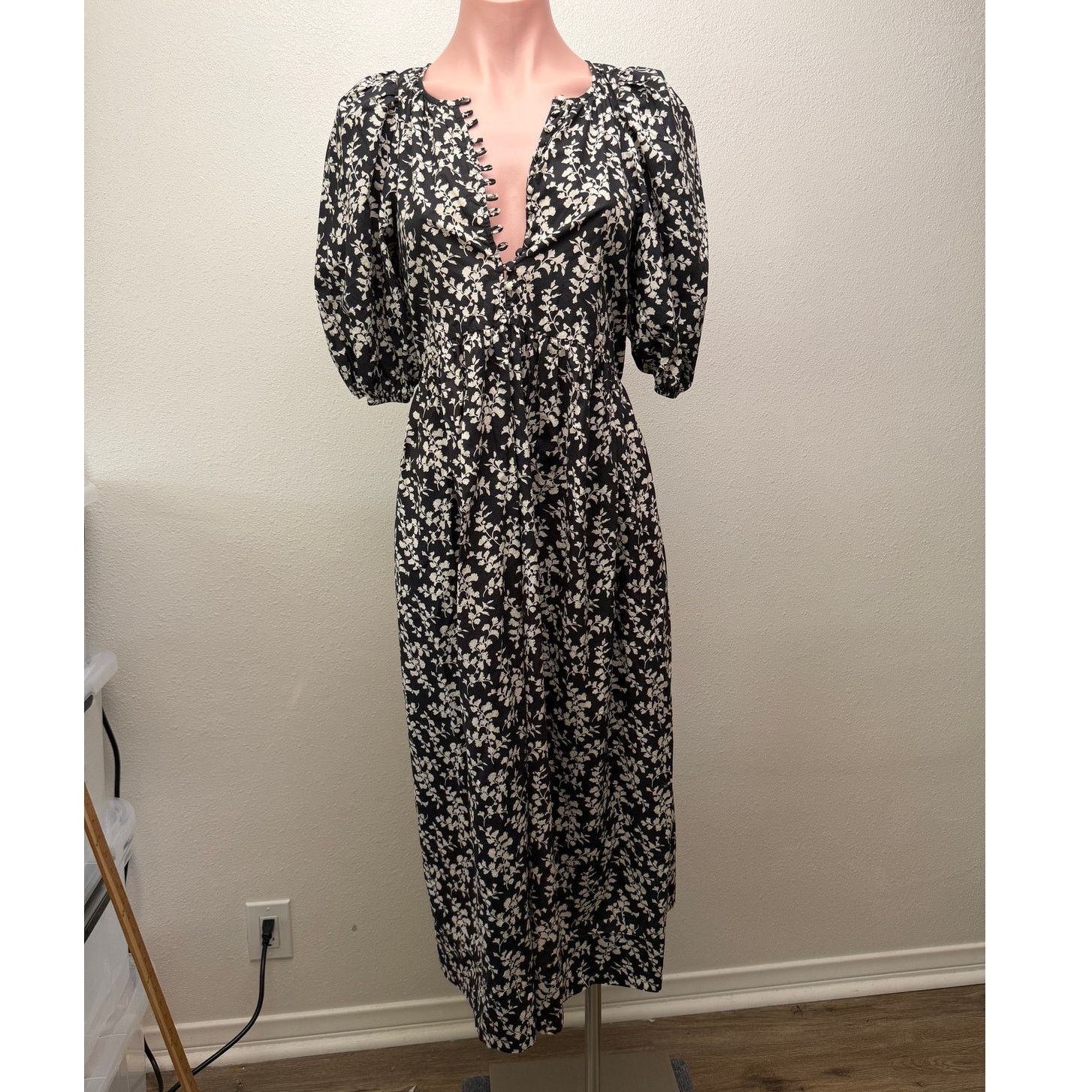 THE GREAT The Great Dress Black Ivory Floral Midi Women Button Front Size XS / US 0-2 / IT 36-38 - 1 Thumbnail