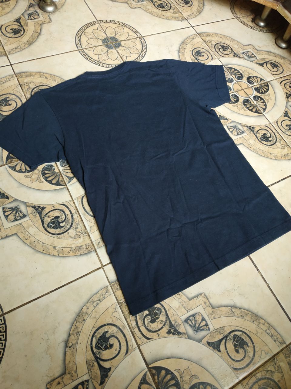 Supreme Supreme America's Most Wanted Graphic Shirt Size M Size US M / EU 48-50 / 2 - 13 Thumbnail