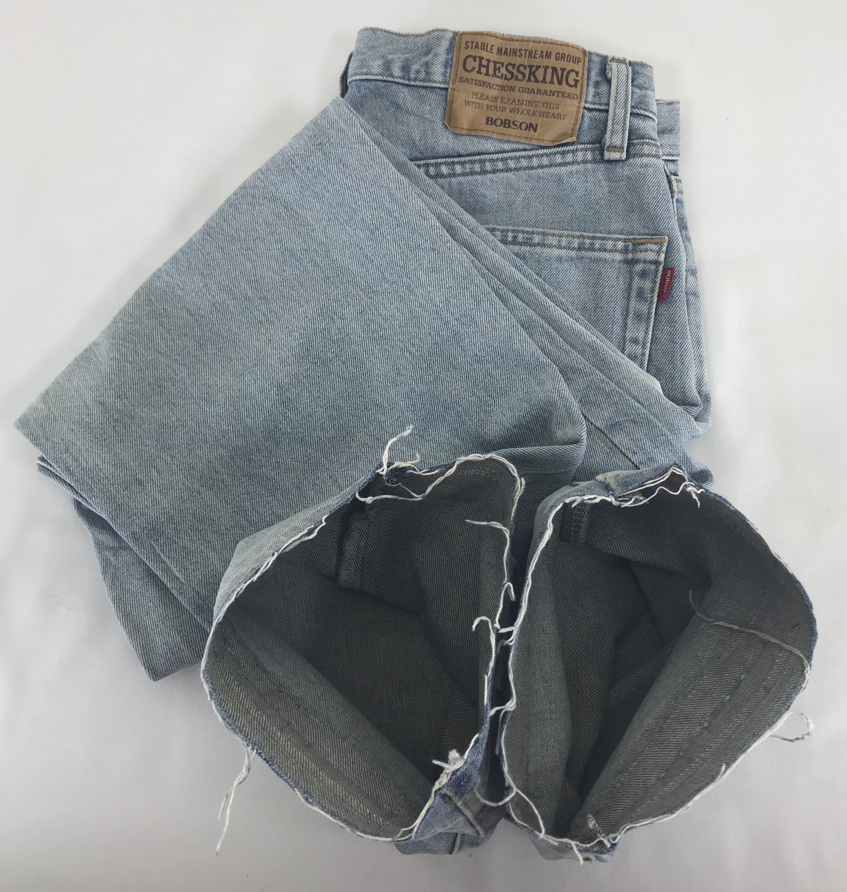 Vintage Vintage Bobson Chessking Light Wash Jeans Size US 31 - 13 Thumbnail