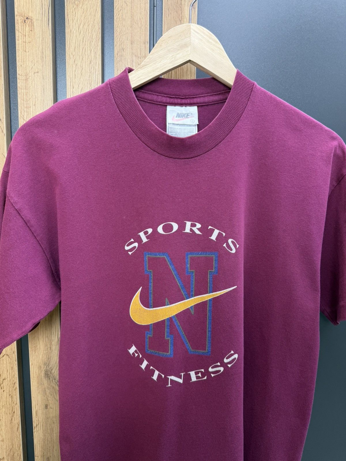 Nike Nike Retro Sports Fitness Tee Single Stitch Size S Size US S / EU 44-46 / 1 - 3 Thumbnail