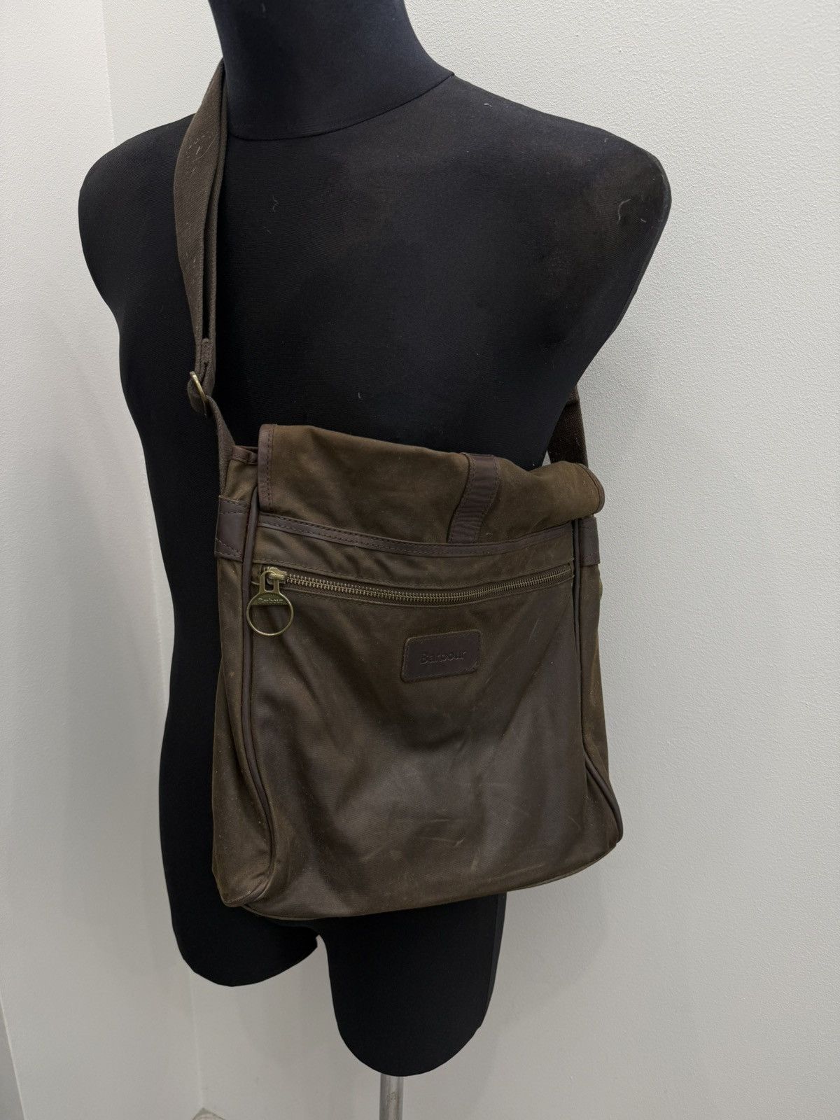 Barbour Barbour Wax Cotton Shoulder Bag Size ONE SIZE - 1 Thumbnail
