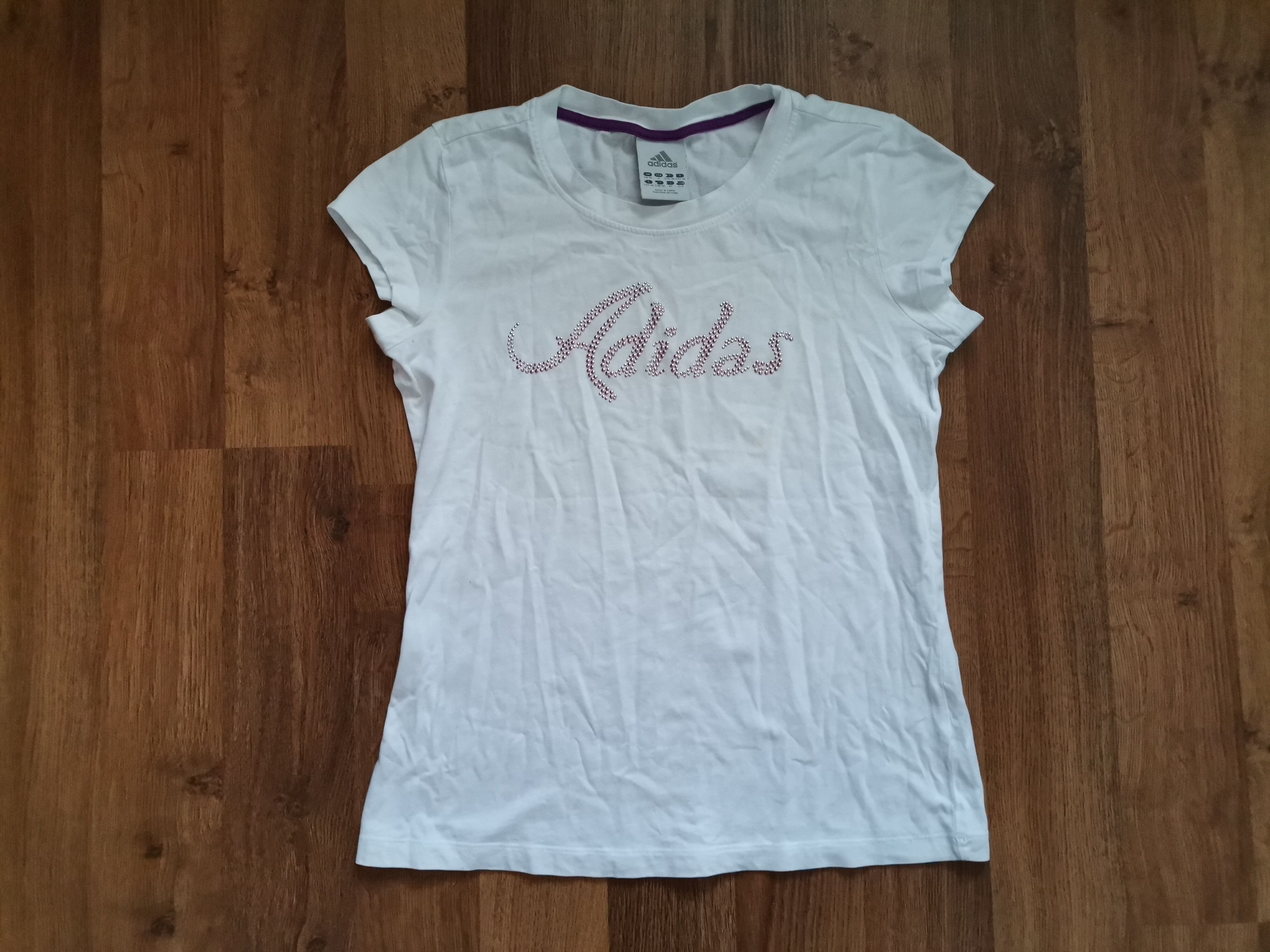 Adidas Vintage Adidas Women's Tee Size S / US 4 / IT 40 - 1 Thumbnail