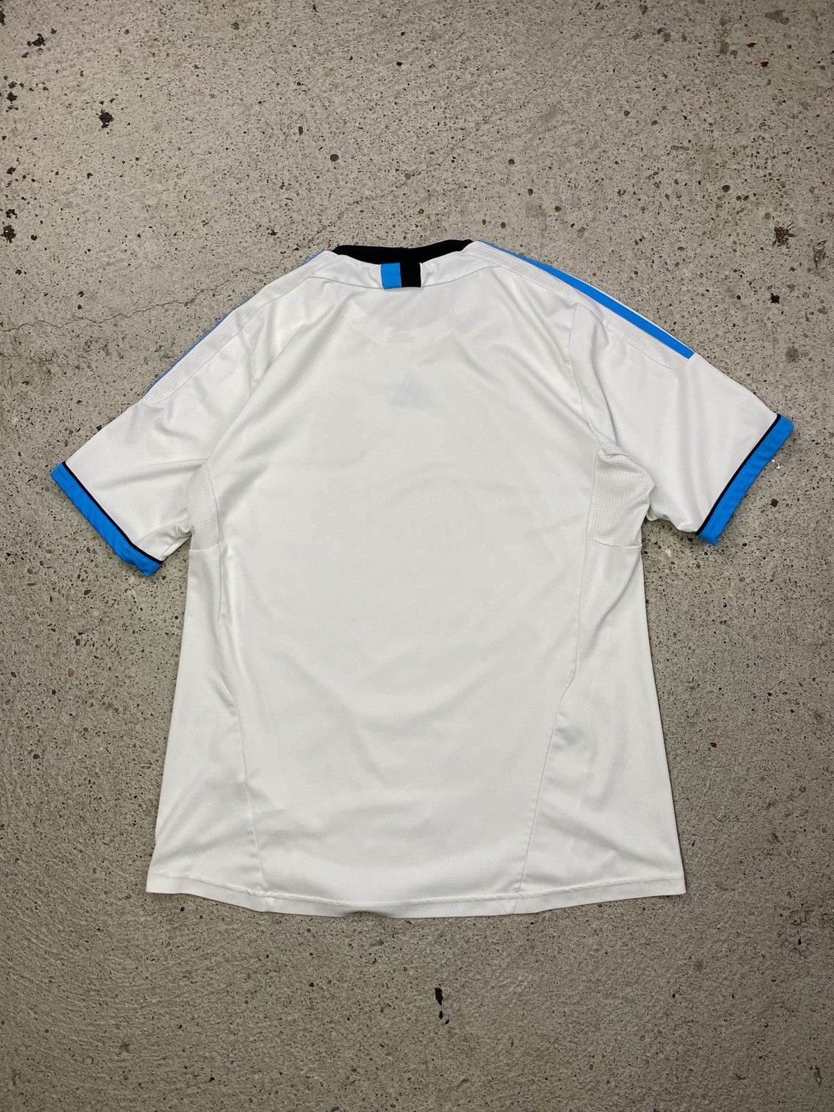 Adidas Adidas liverpool lfc football jersey 2011/12 white Size US L / EU 52-54 / 3 - 2 Thumbnail
