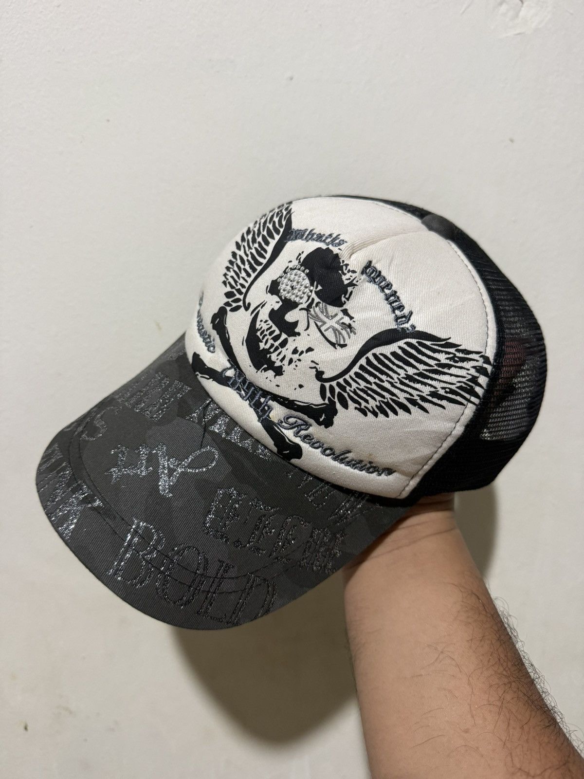 Japanese Brand Skull Style Emo Punks Trucker Hat Size ONE SIZE - 2 Thumbnail