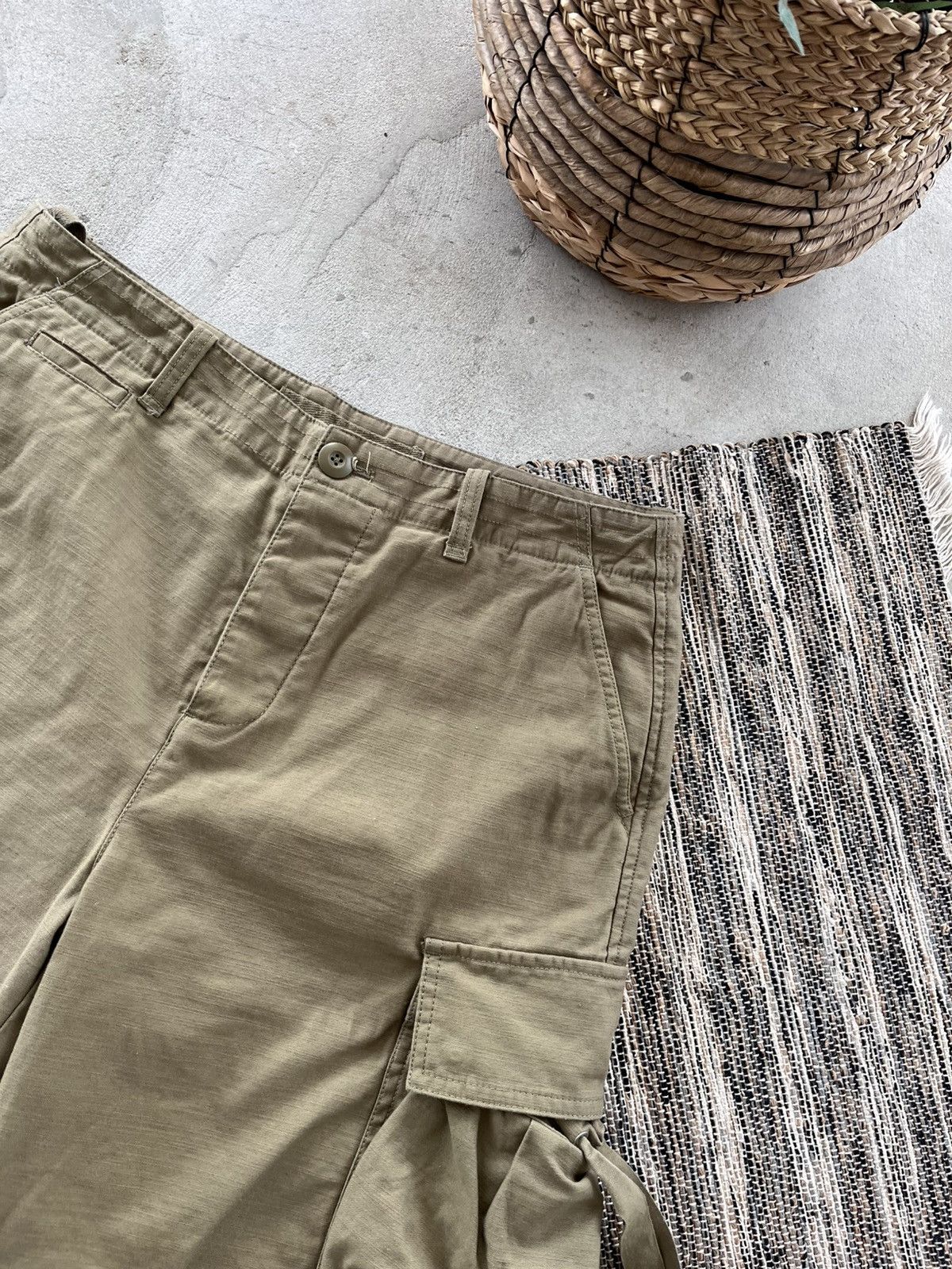 Allsaints Vintage AllSaints Green Military Avantgarde Y2K Cargo Shorts Size US 31 - 6 Thumbnail