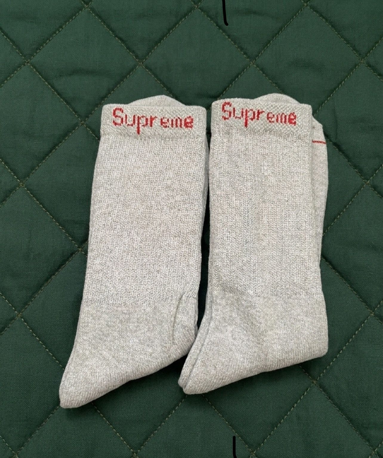Supreme Supreme/Hanes Socks (2 PAIRS) Size ONE SIZE - 1 Preview