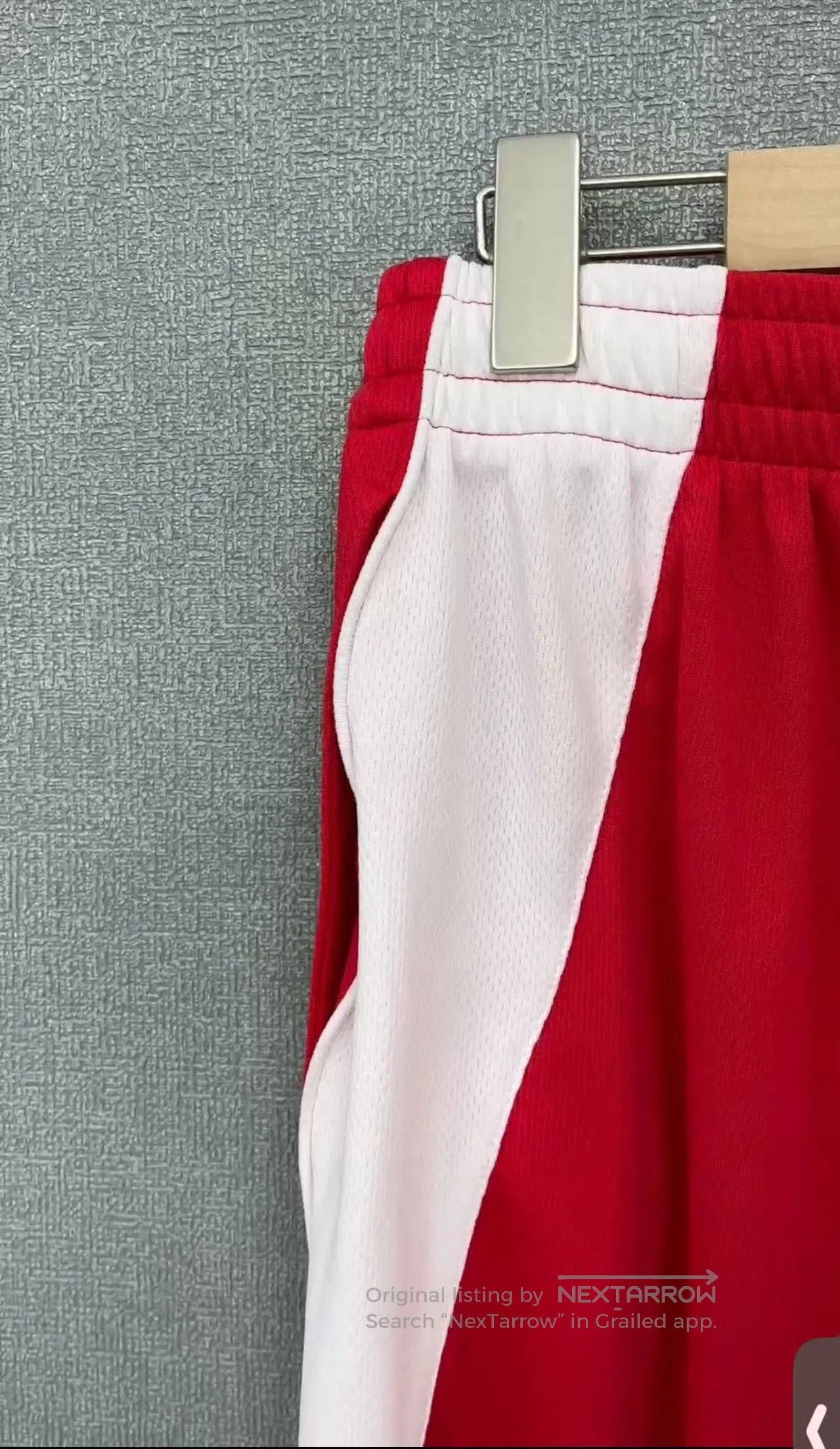 Balenciaga Red Balenciaga Logo Embroidered Football Shorts. Size US 30 / EU 46 - 4 Thumbnail