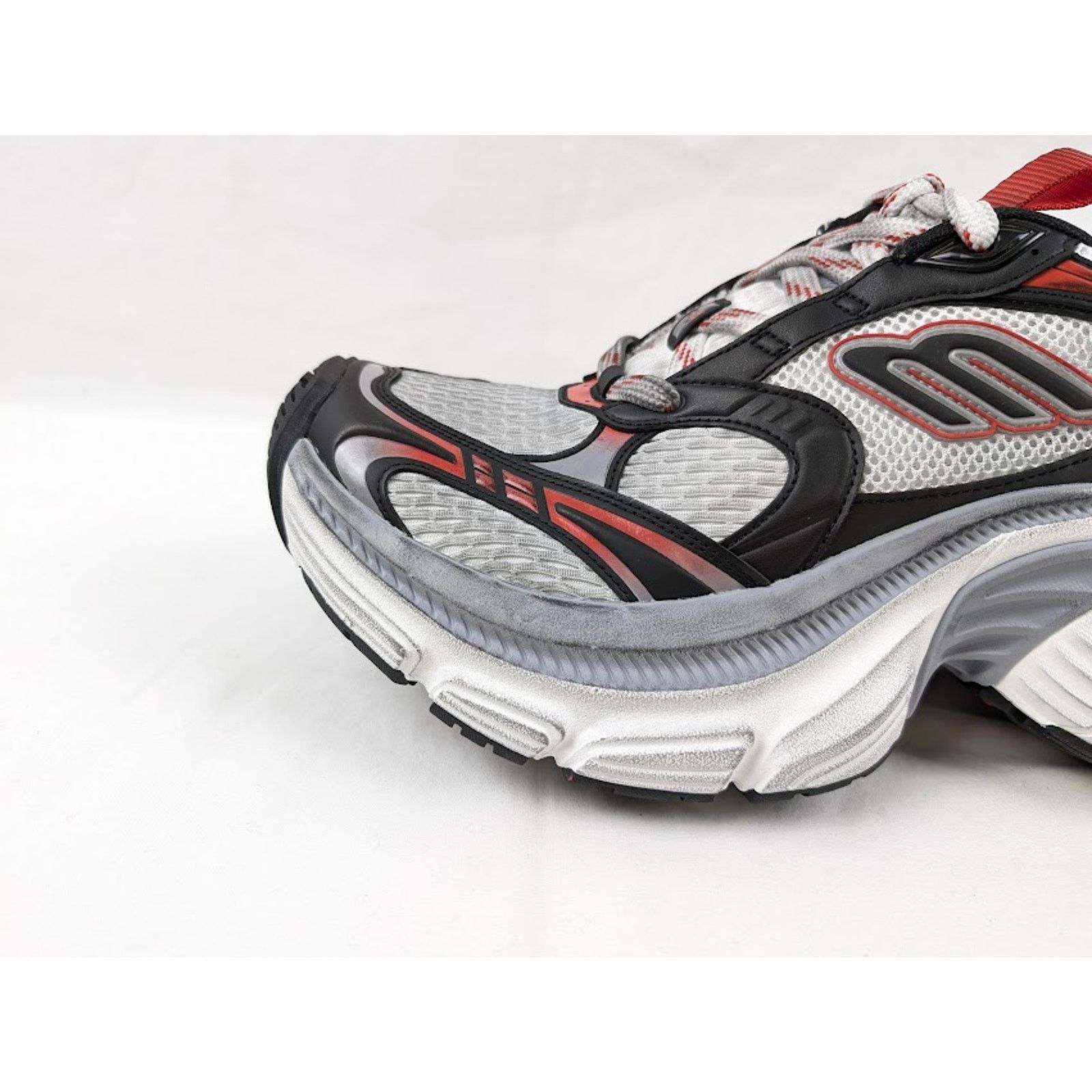 Balenciaga o1rshd1 10XL Sneakers Mesh in Grey/White/Red Size US 9 / EU 42 - 3 Thumbnail