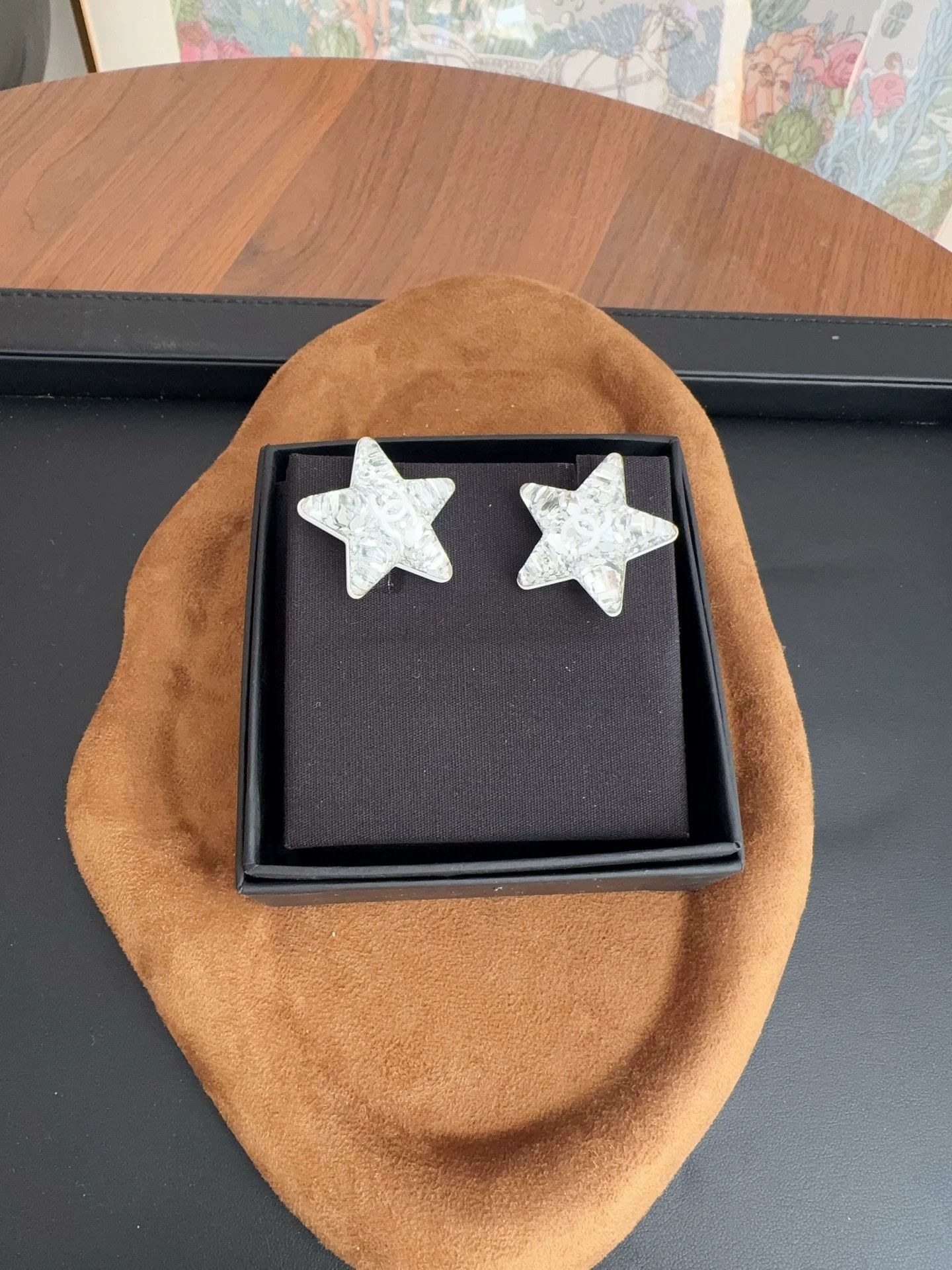 Chanel CHANEL Star Brooch Acrylic Sequins Unused Size ONE SIZE - 1 Thumbnail