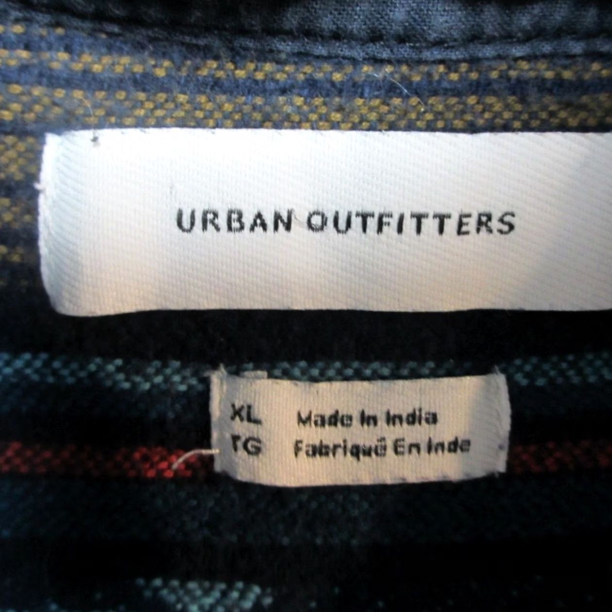 Urban Outfitters Urban Outfitters Flannel Shirt Mens XL Multicolor Aztec Southwestern Button Up Size US XL / EU 56 / 4 - 4 Thumbnail