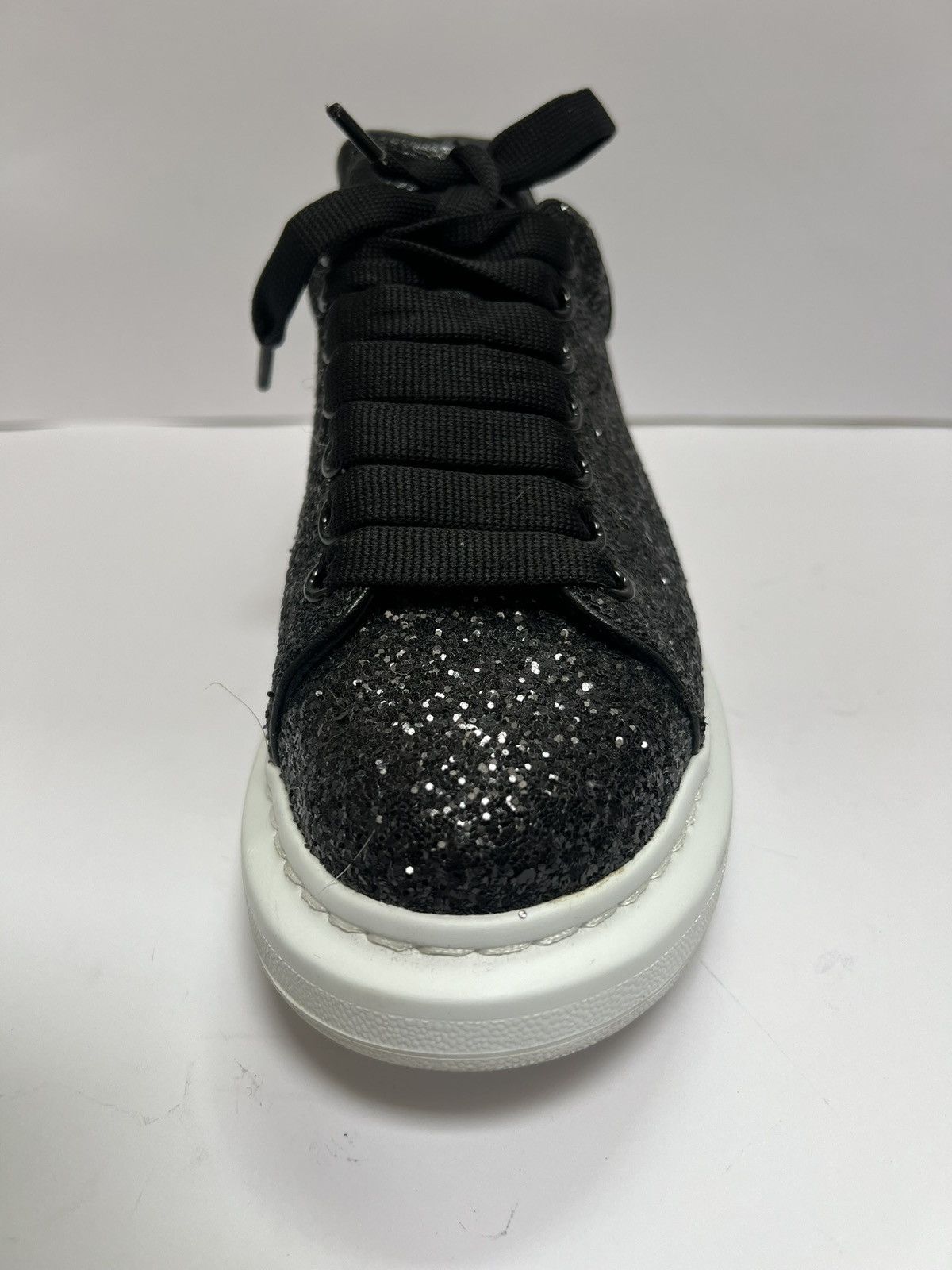 Alexander McQueen Alexander McQueen sneakers black galaxy glitter sz 39 Size US 9 / IT 39 - 9 Thumbnail