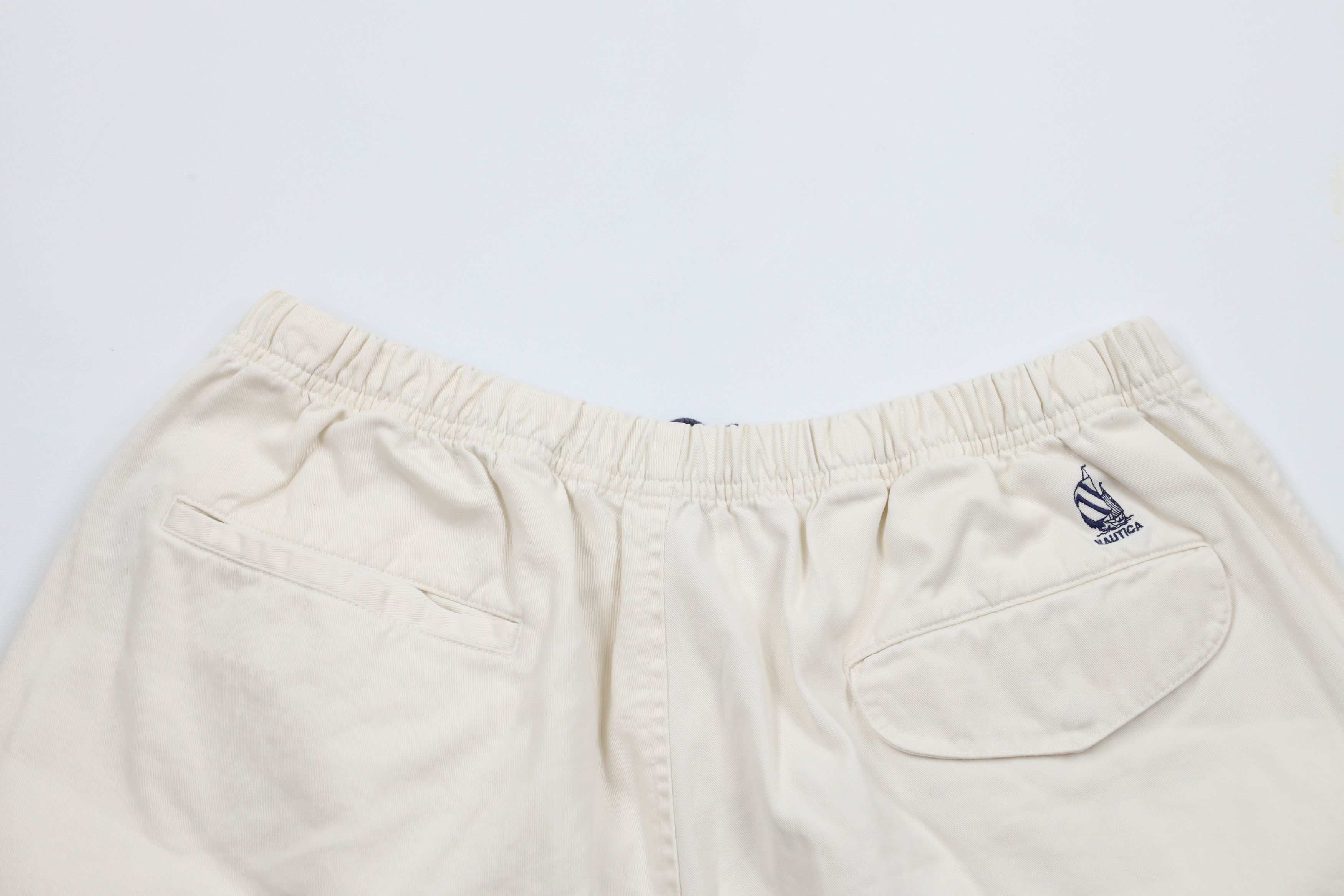 Nautica × Vintage Vintage 90s Nautica Spell Out Above Knee Shorts Cream Size US 34 / EU 50 - 10 Thumbnail