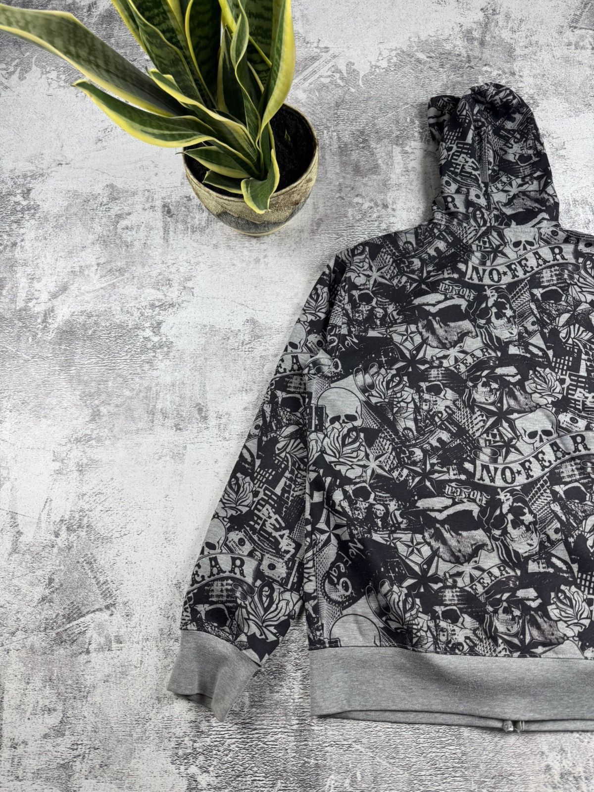 No Fear NO FEAR Rap Overprint Medium Hip Hop Monogram Gray Skulls Zip Hoodie Pullover Size US M / EU 48-50 / 2 - 15 Thumbnail